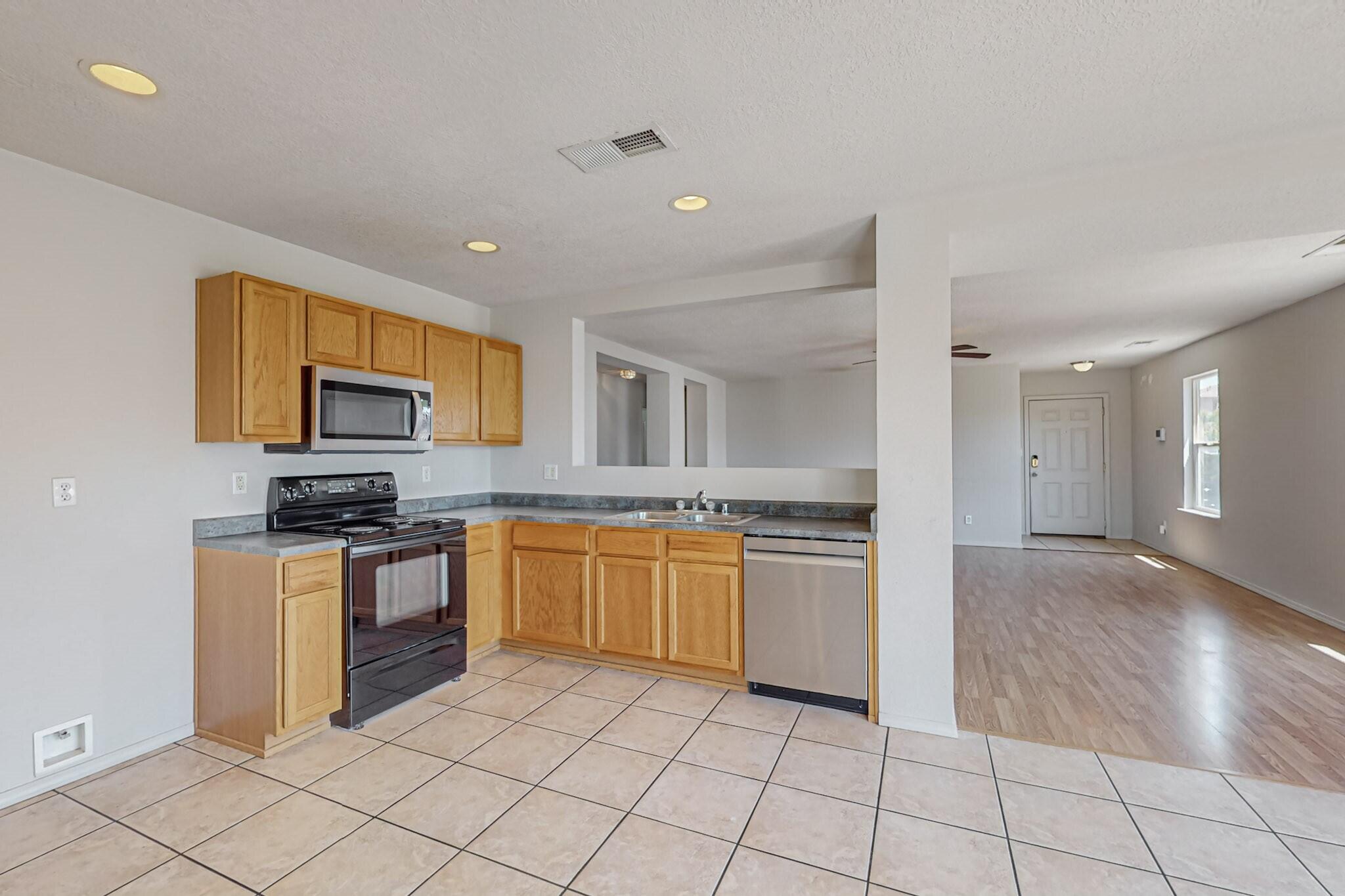 1133 Caramel Court SE
