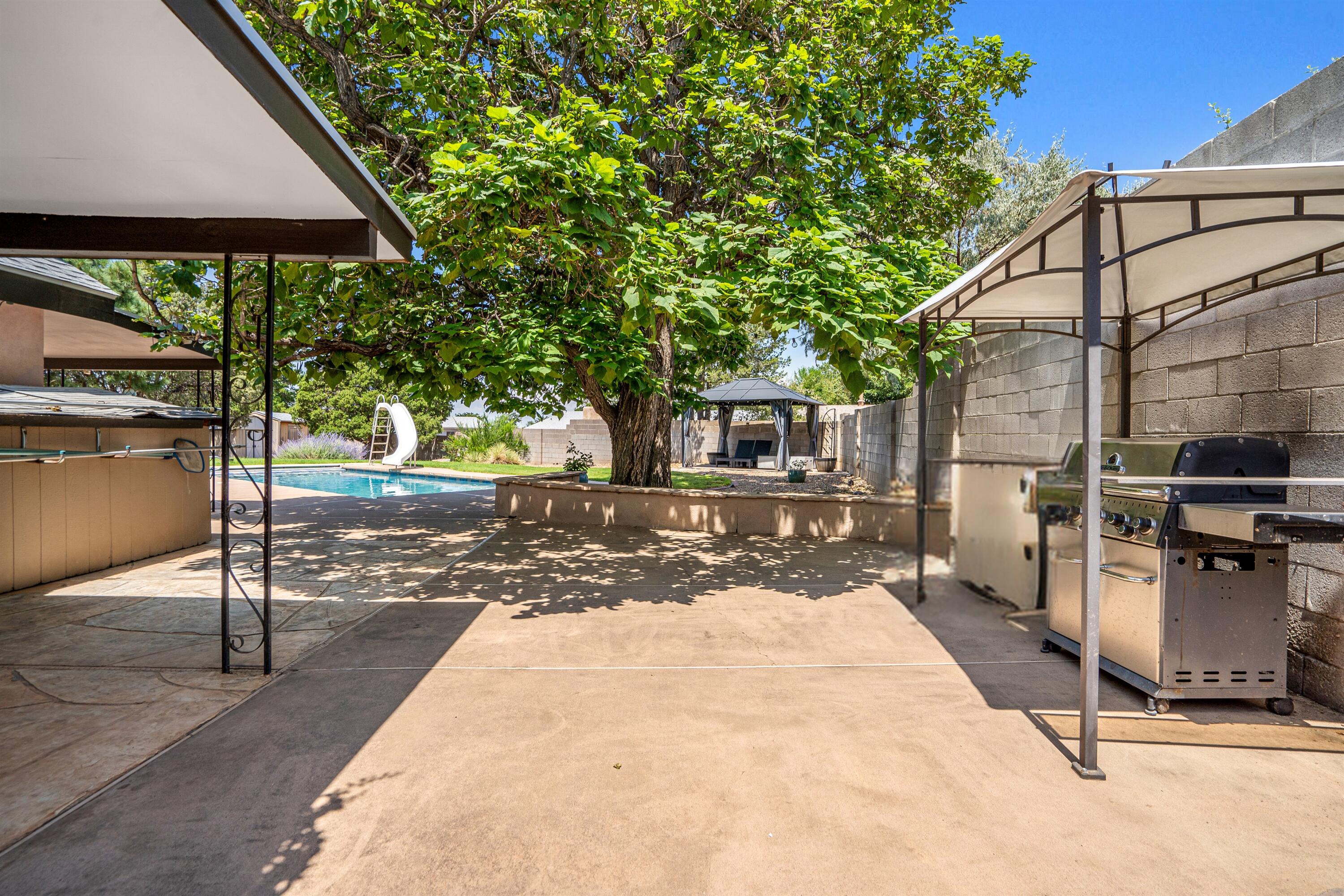 12105 Glen Canyon Road NE