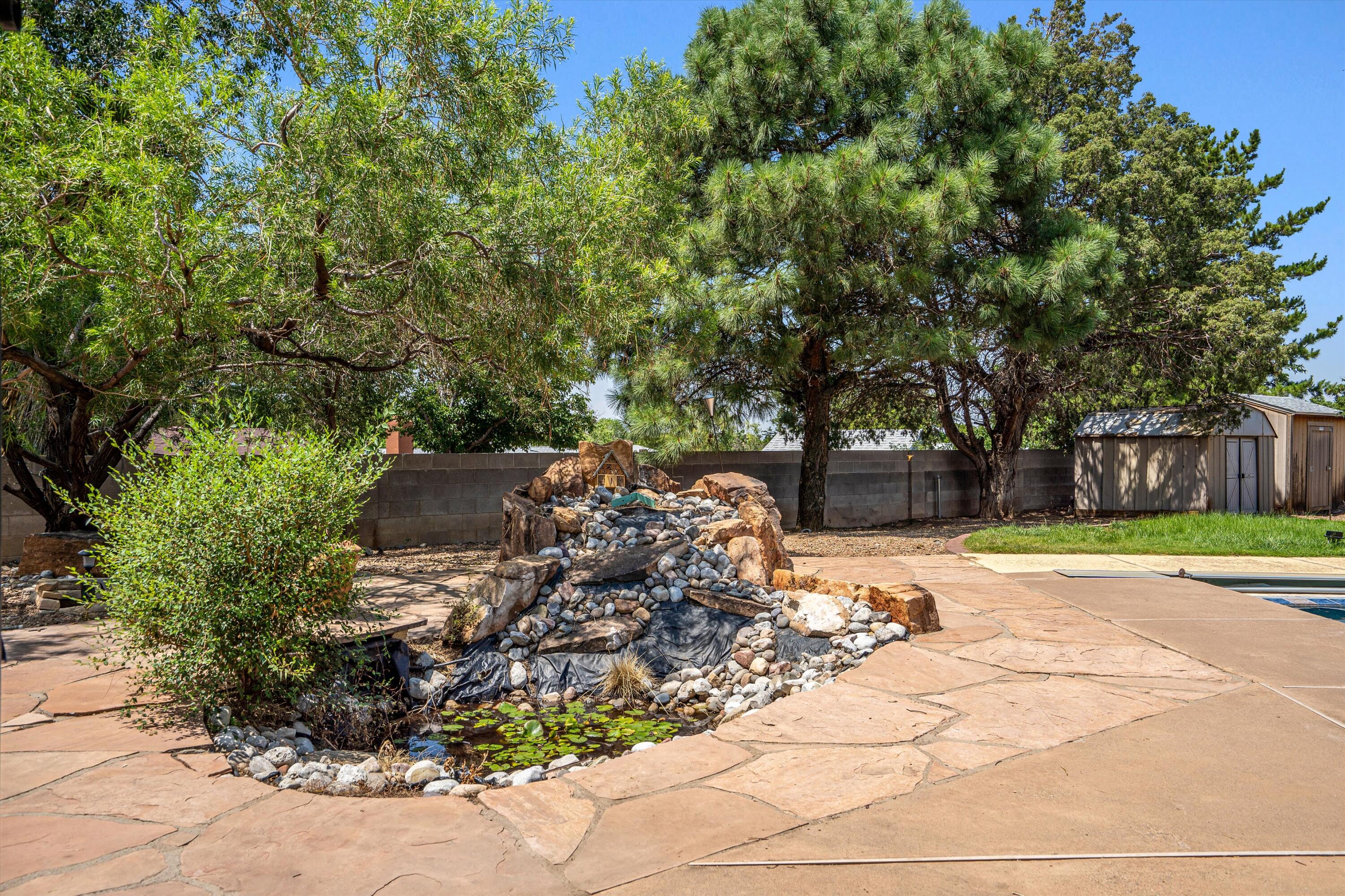 12105 Glen Canyon Road NE