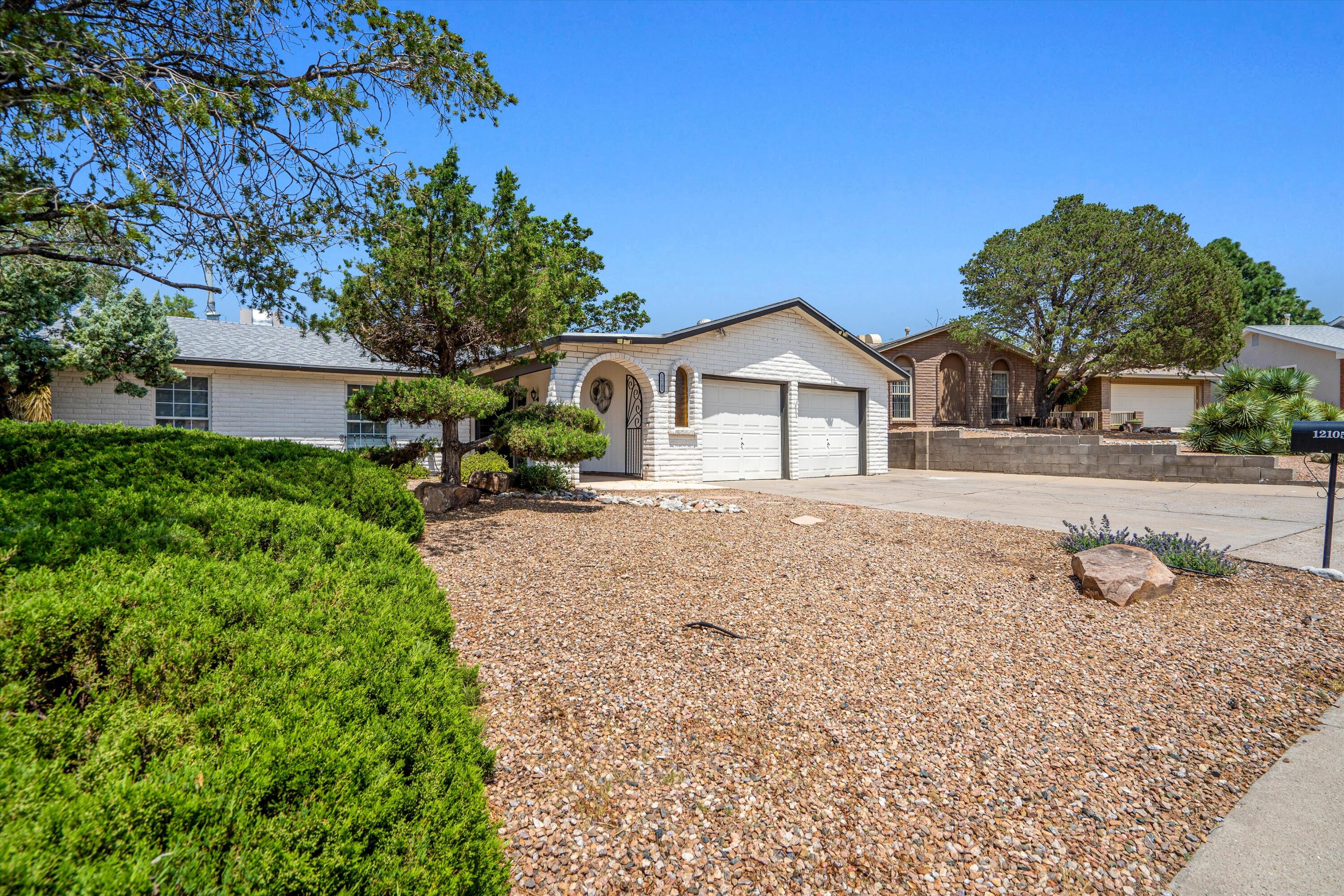 12105 Glen Canyon Road NE