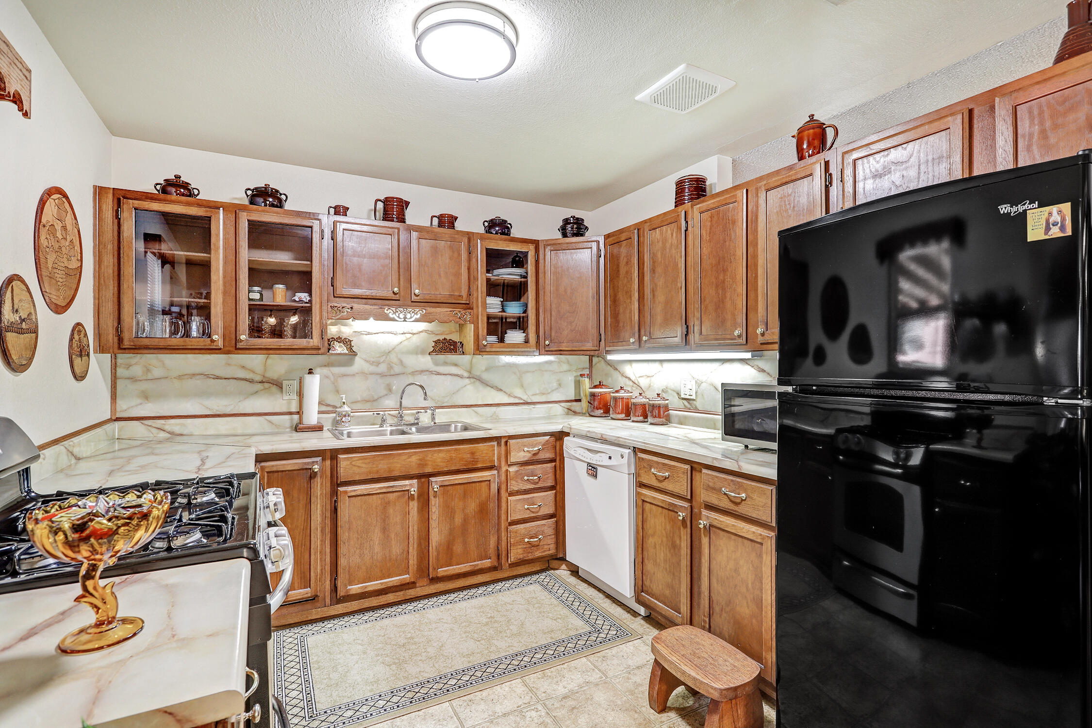 2708 18th Street NW