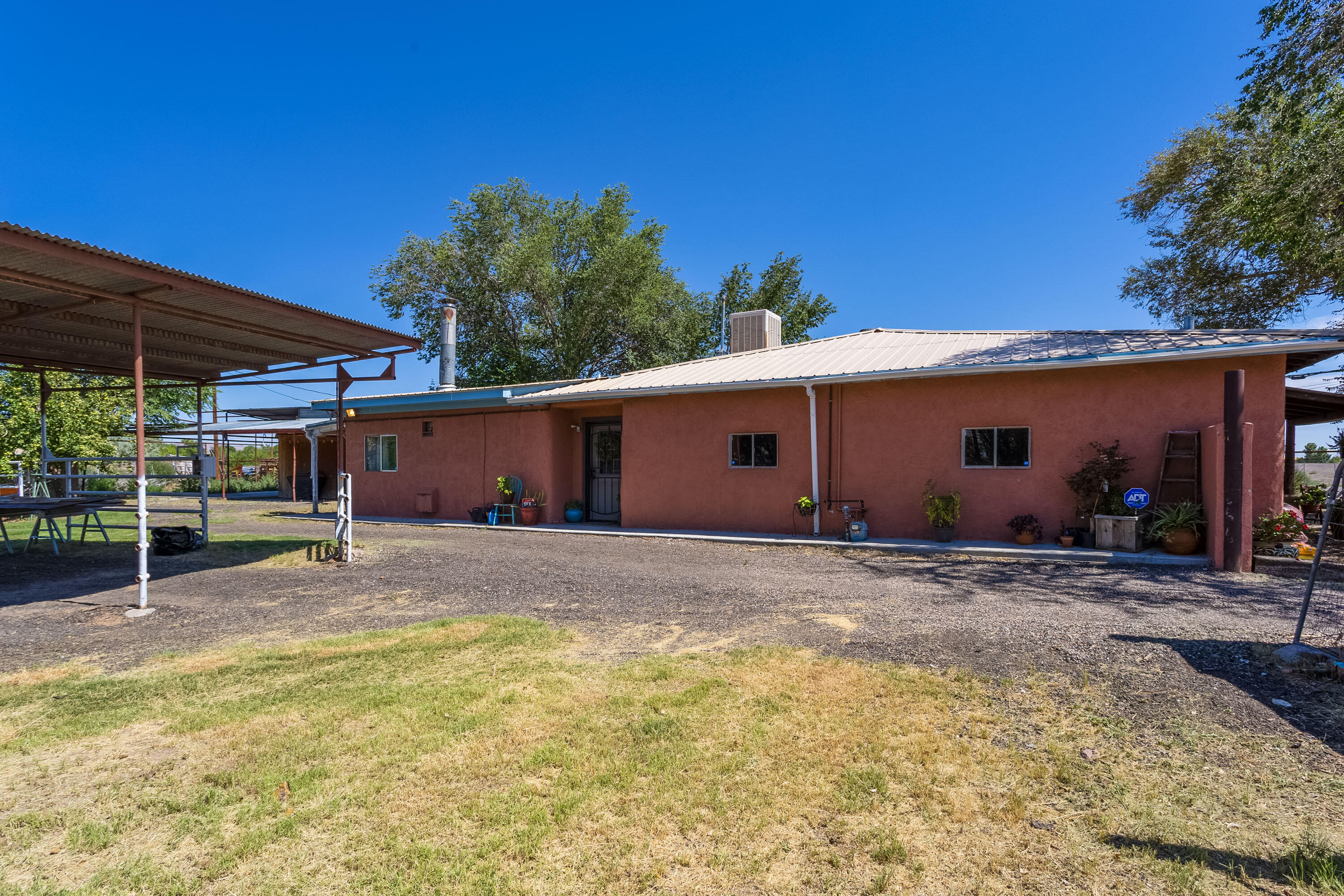 1346 Frontage Road