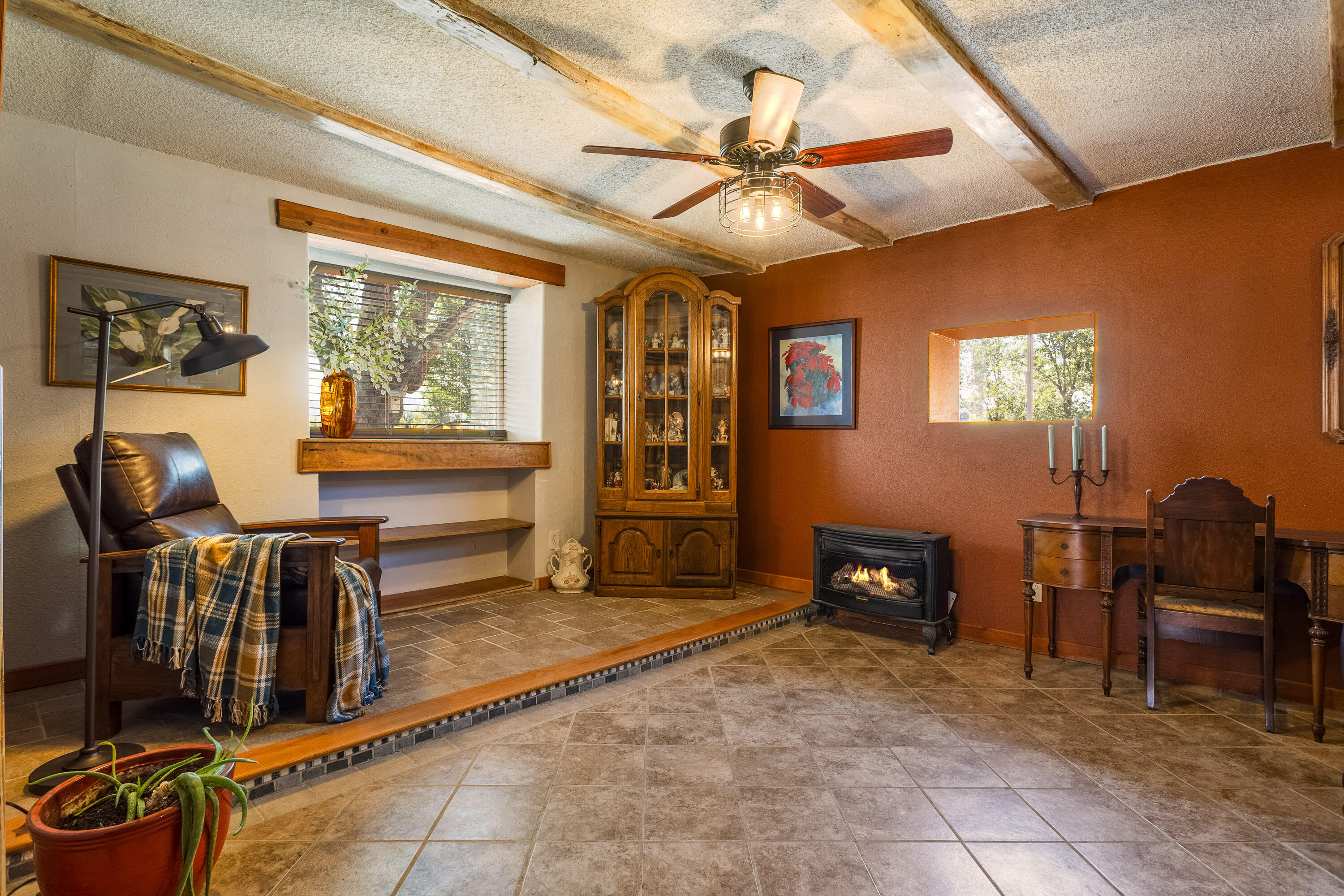 1346 Frontage Road