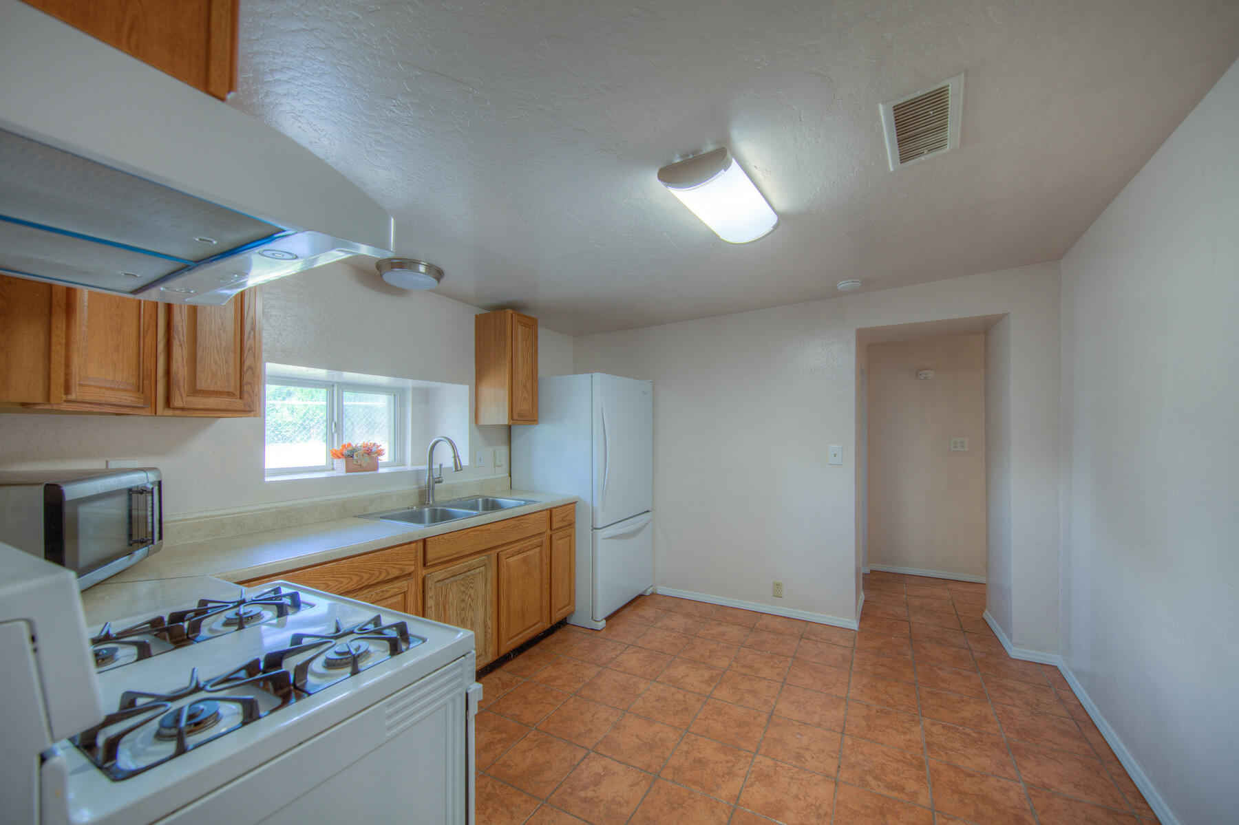 10012 4th Street NW