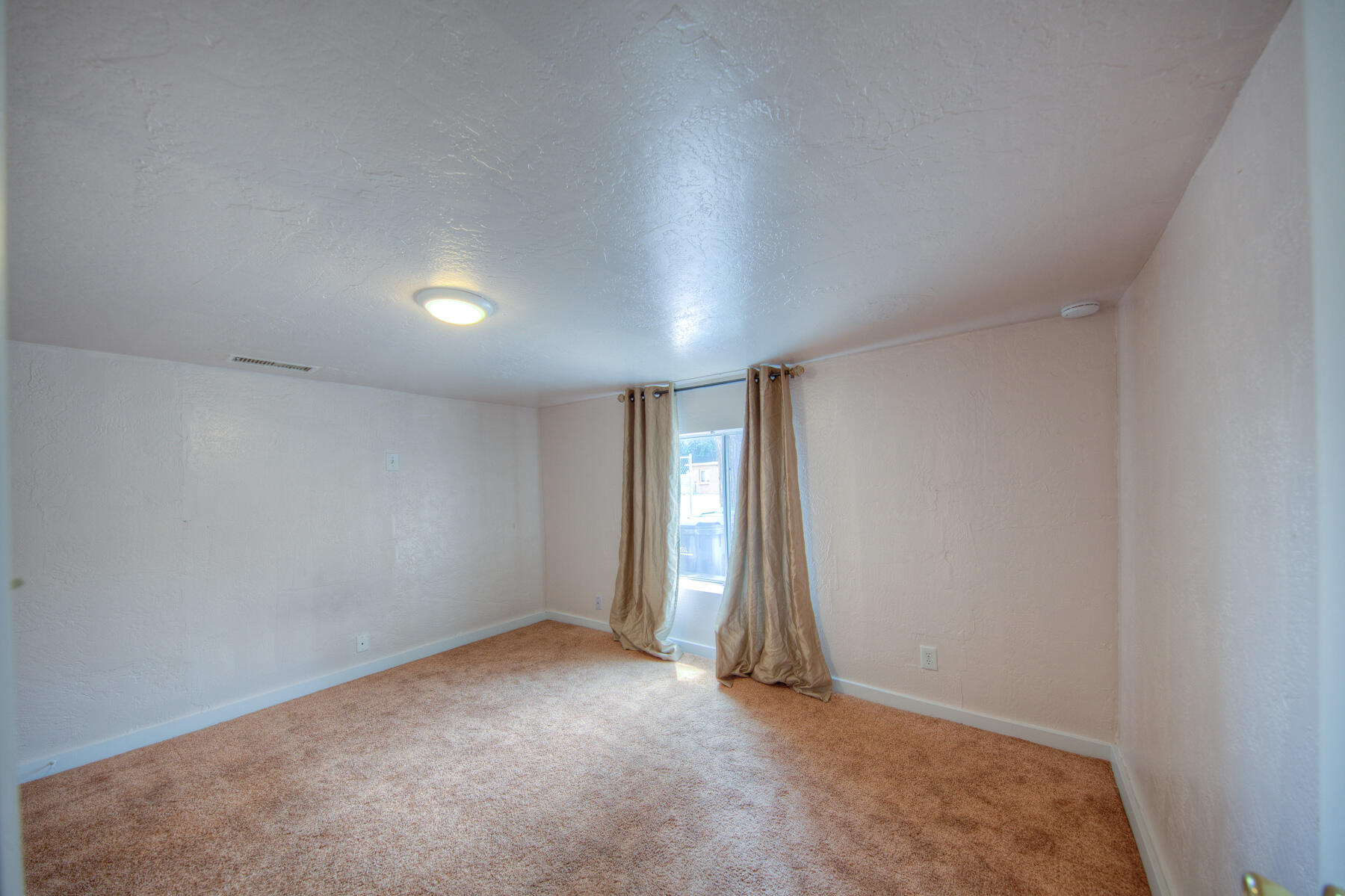 10012 4th Street NW