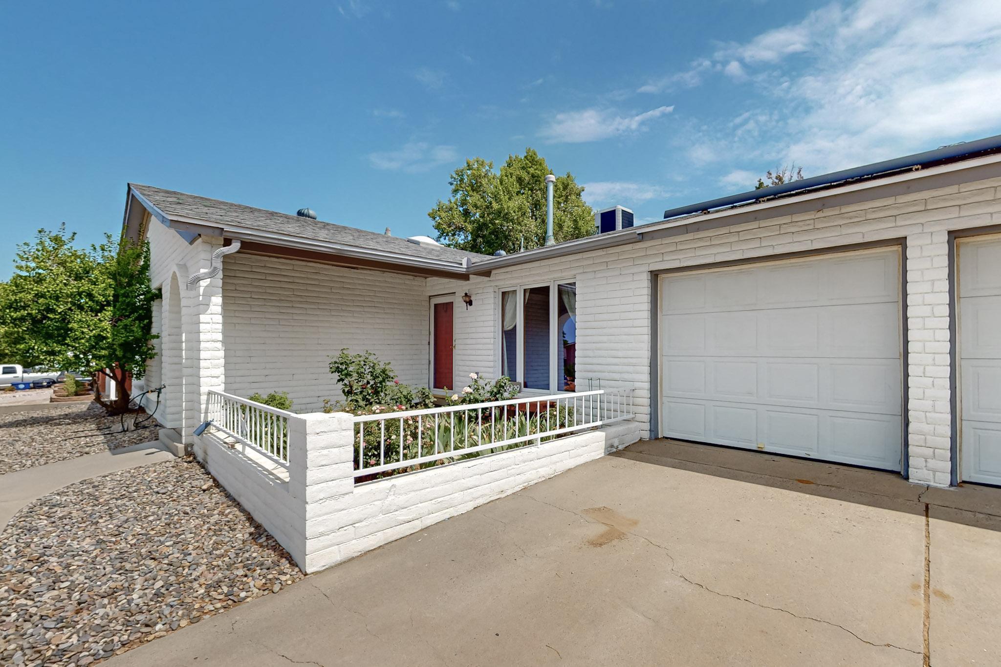 6429 Louise Place NE