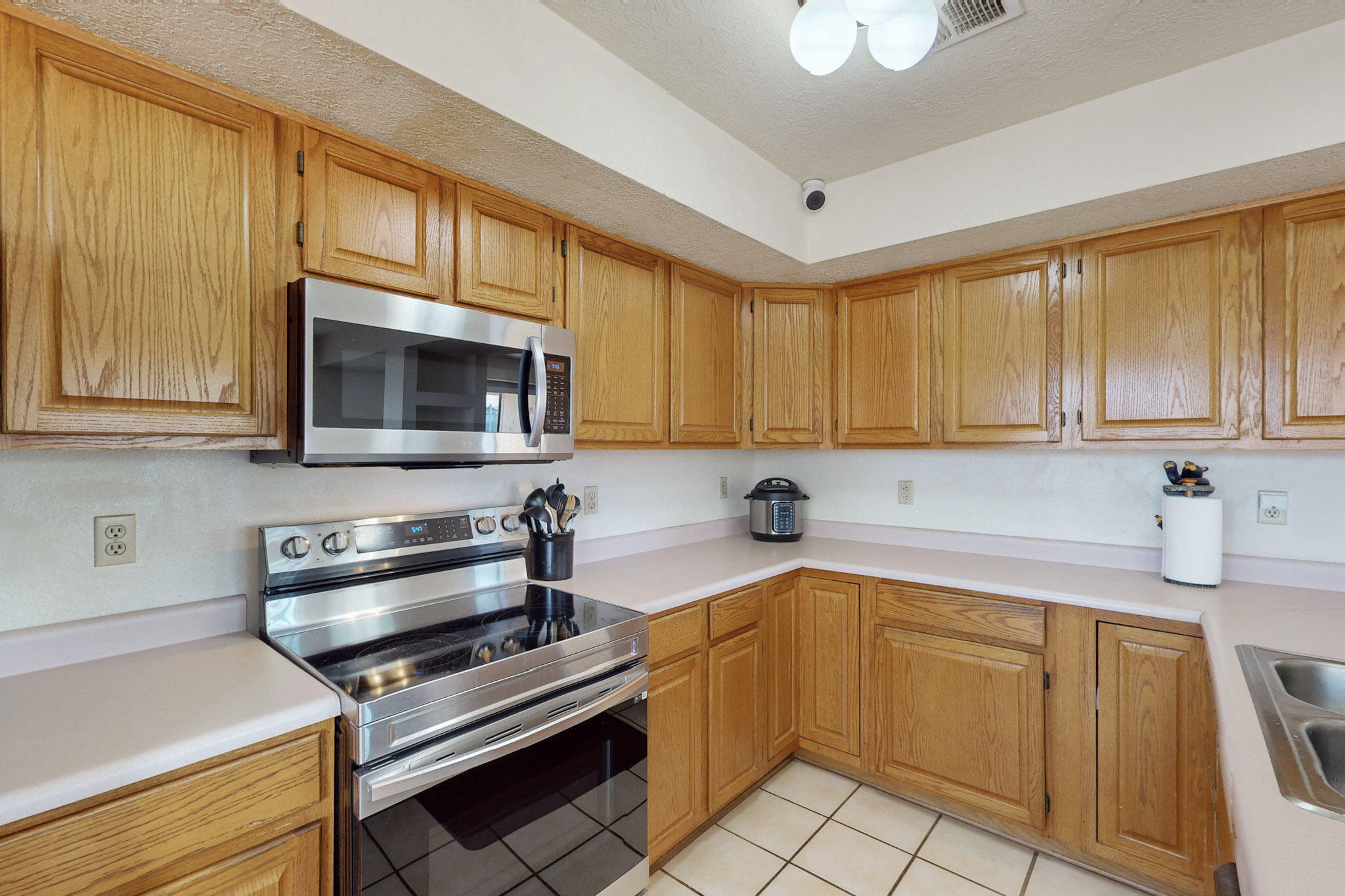 2369 AGUA FRIA Drive NE