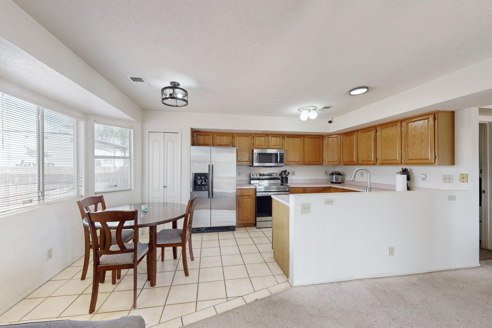 2369 AGUA FRIA Drive NE