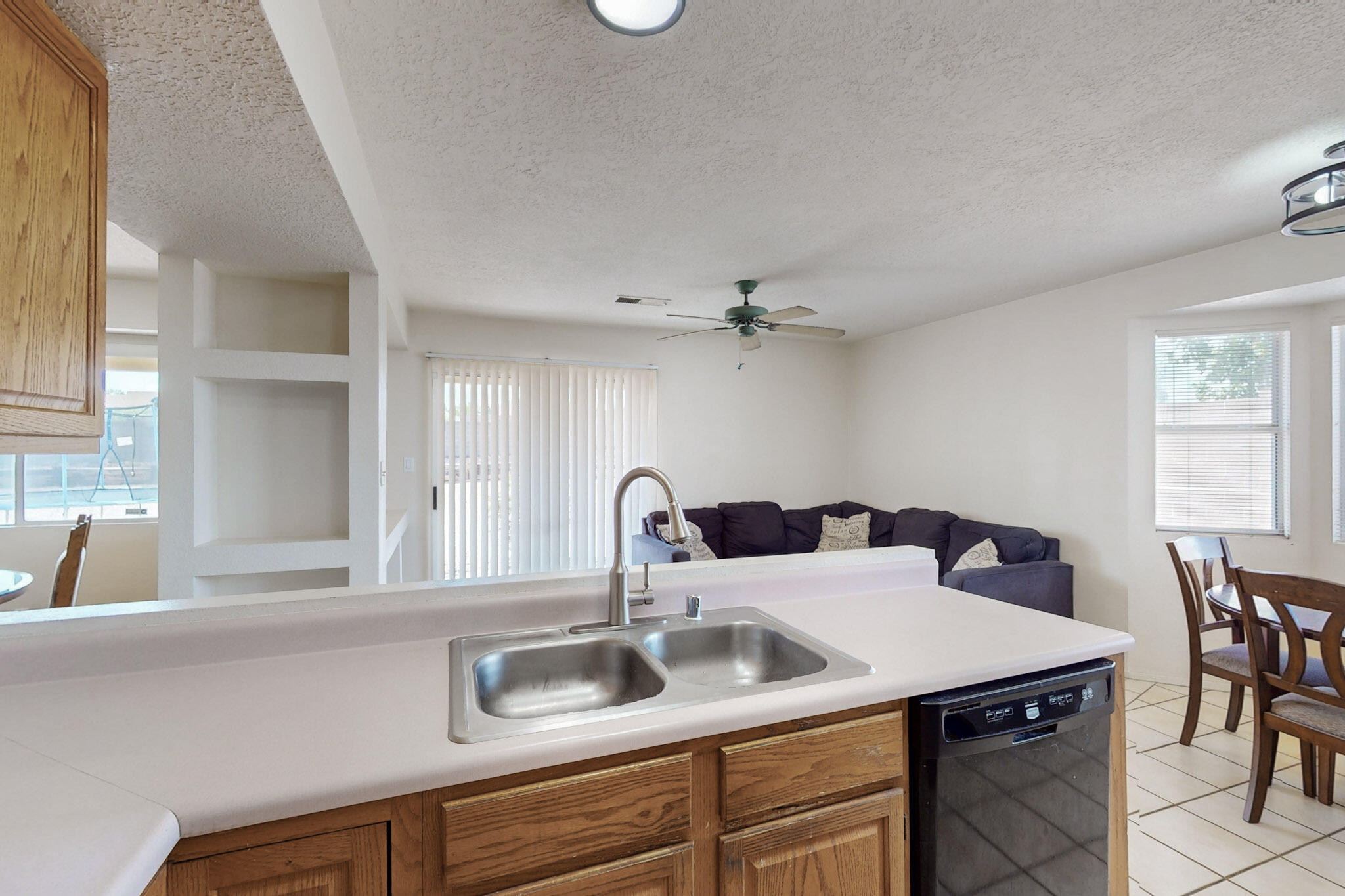 2369 AGUA FRIA Drive NE
