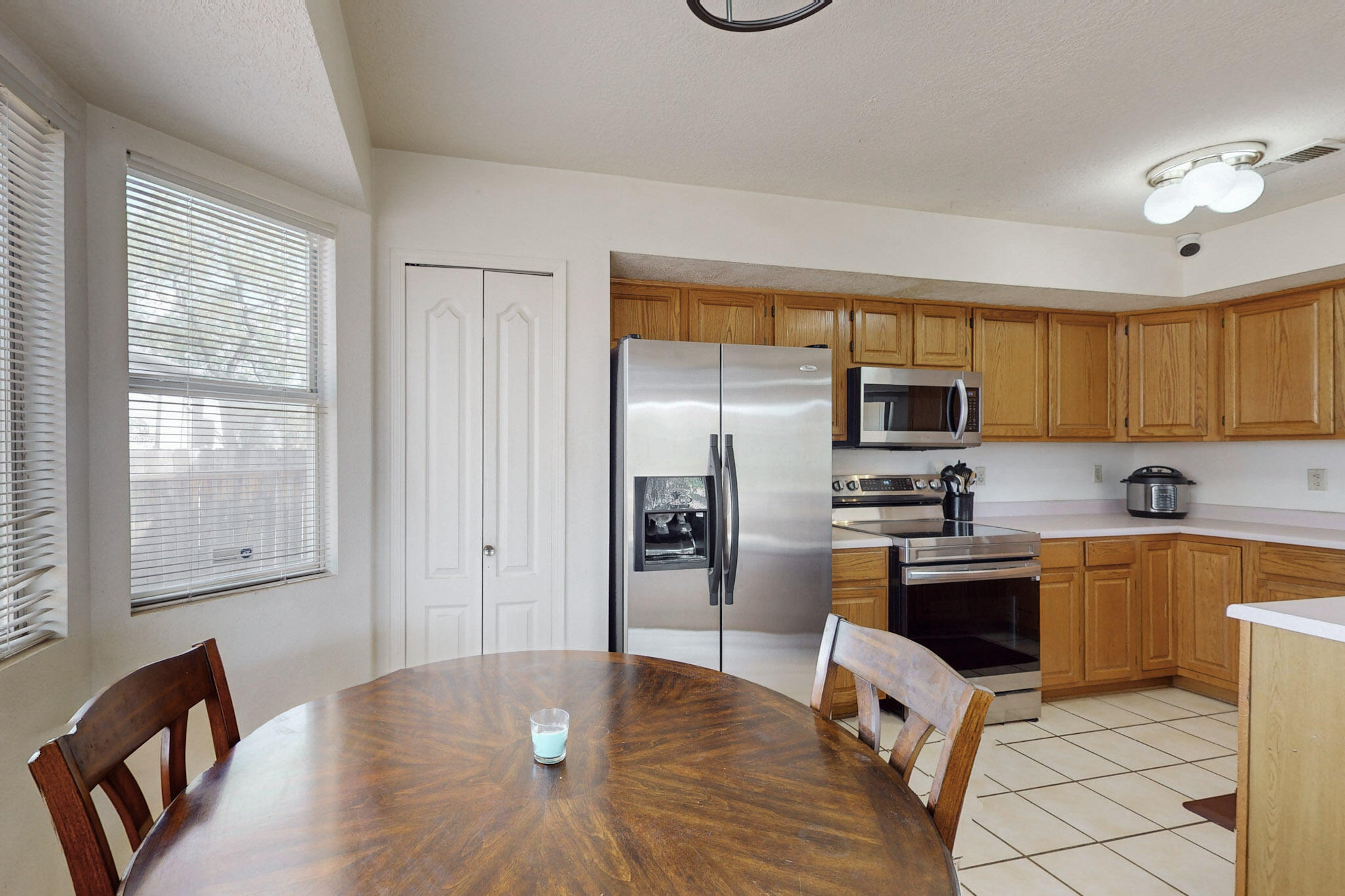 2369 AGUA FRIA Drive NE