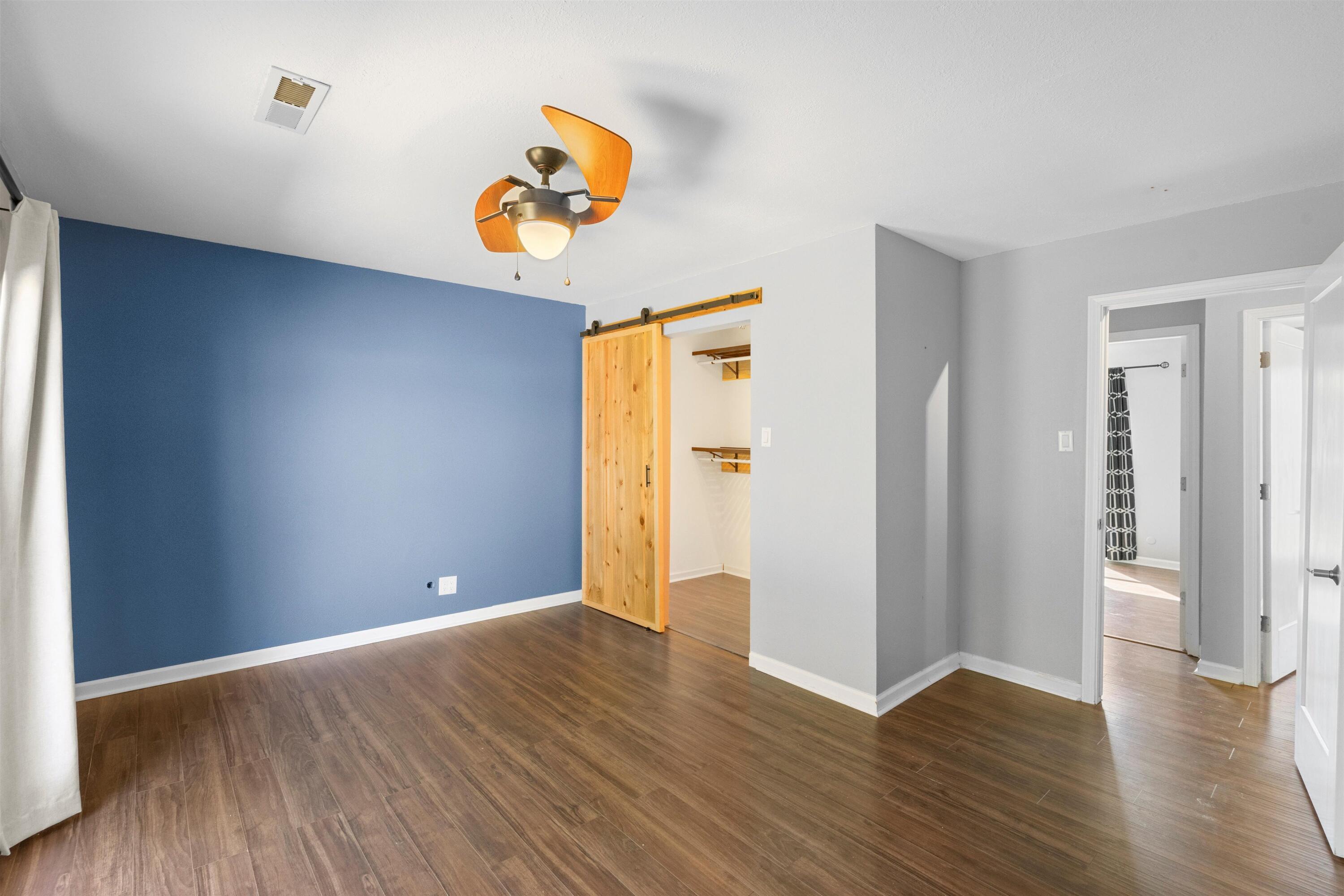 3723 Valerie Place NE