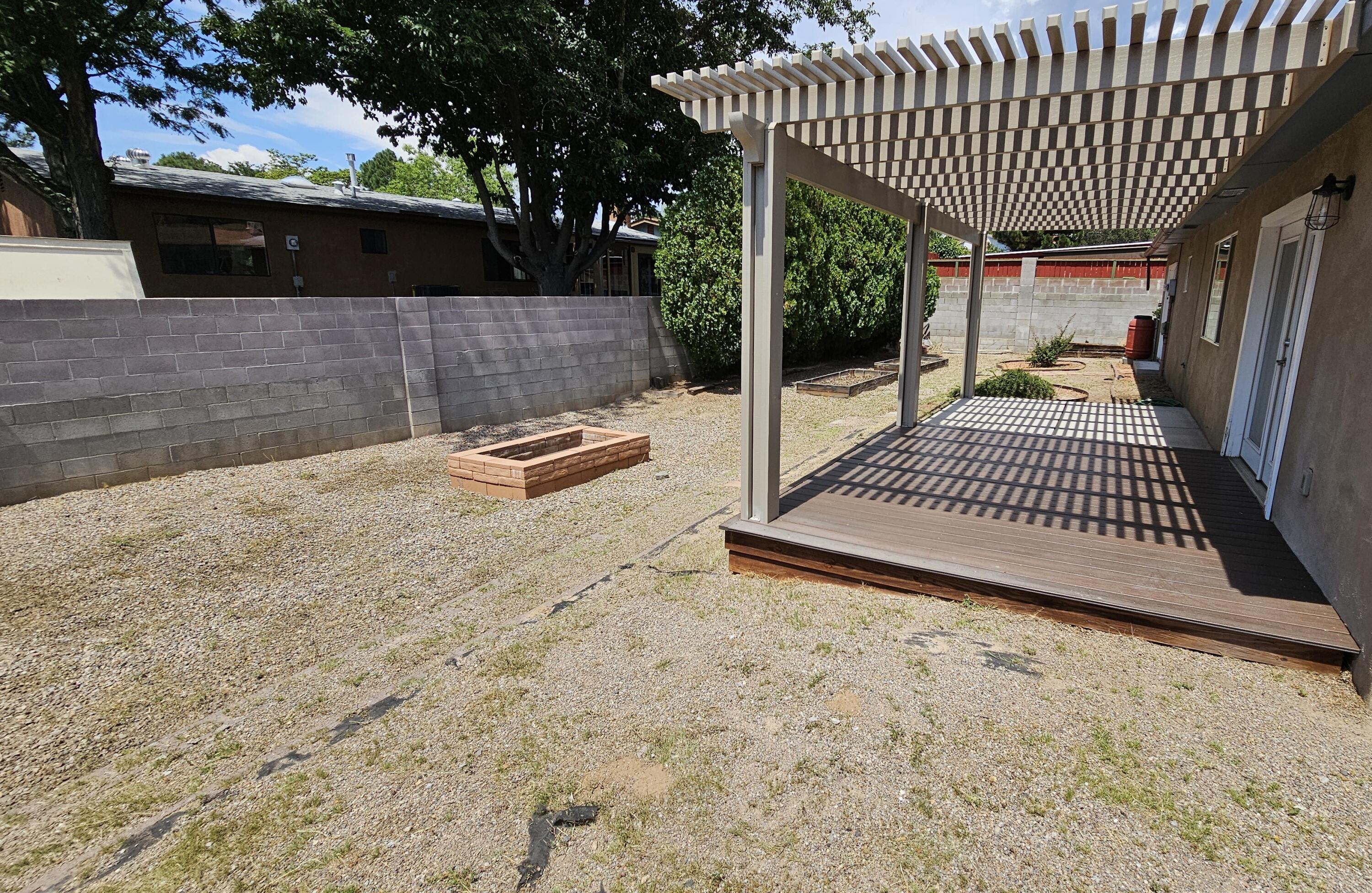 3723 Valerie Place NE