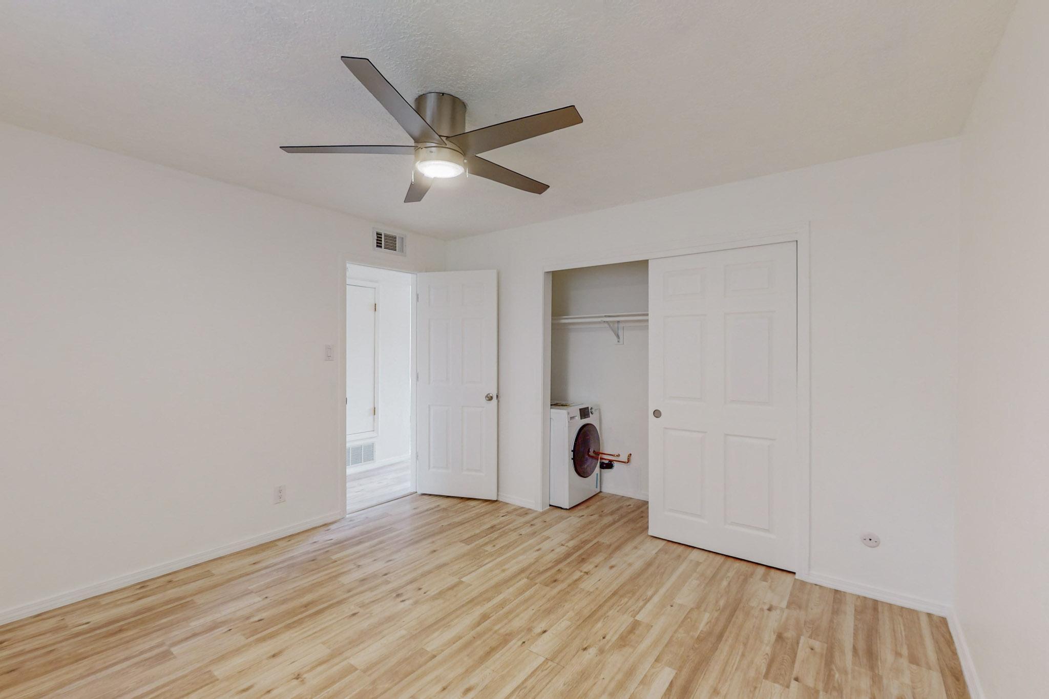 4200 Montgomery Boulevard NE 206