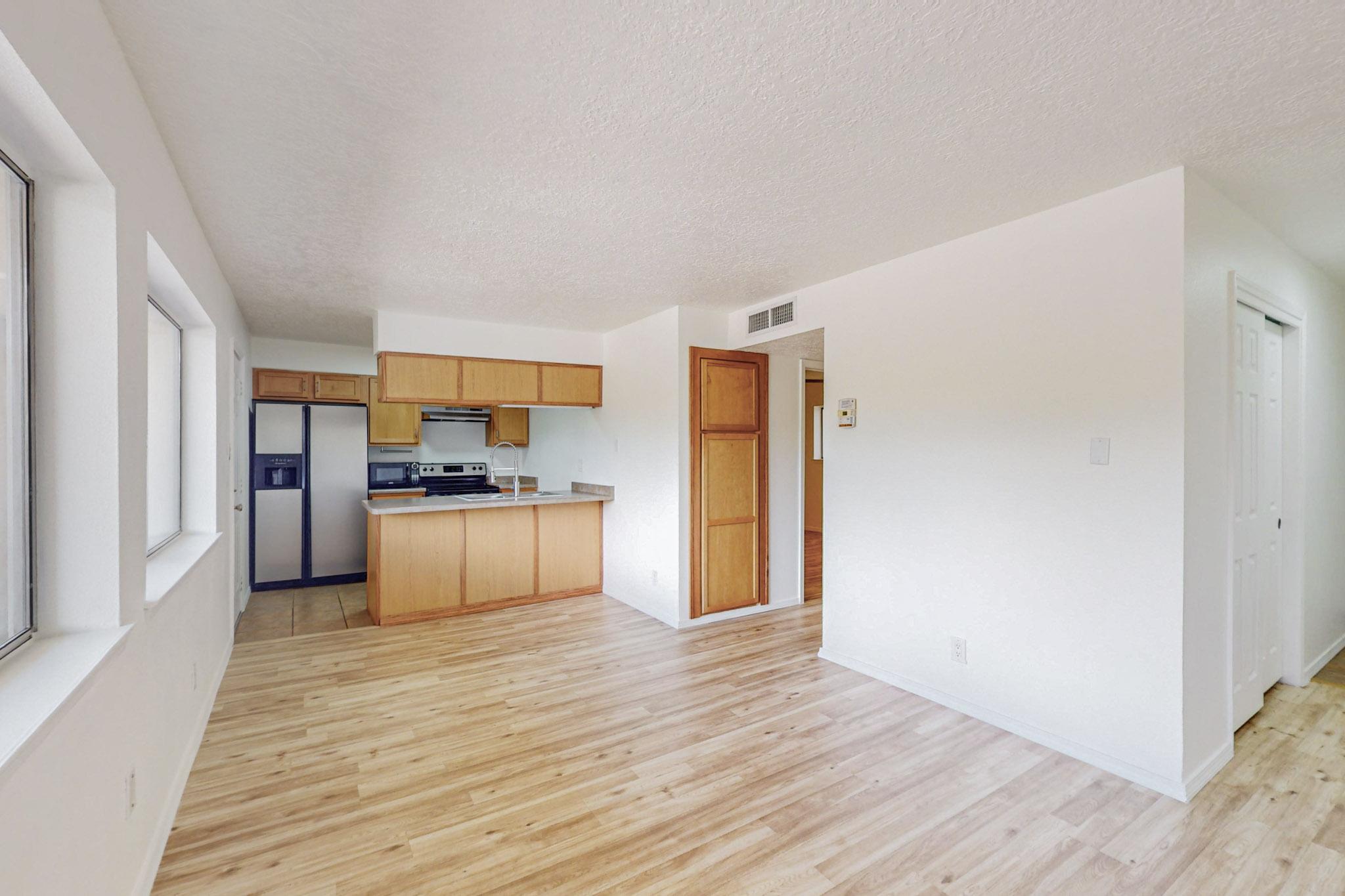 4200 Montgomery Boulevard NE 206