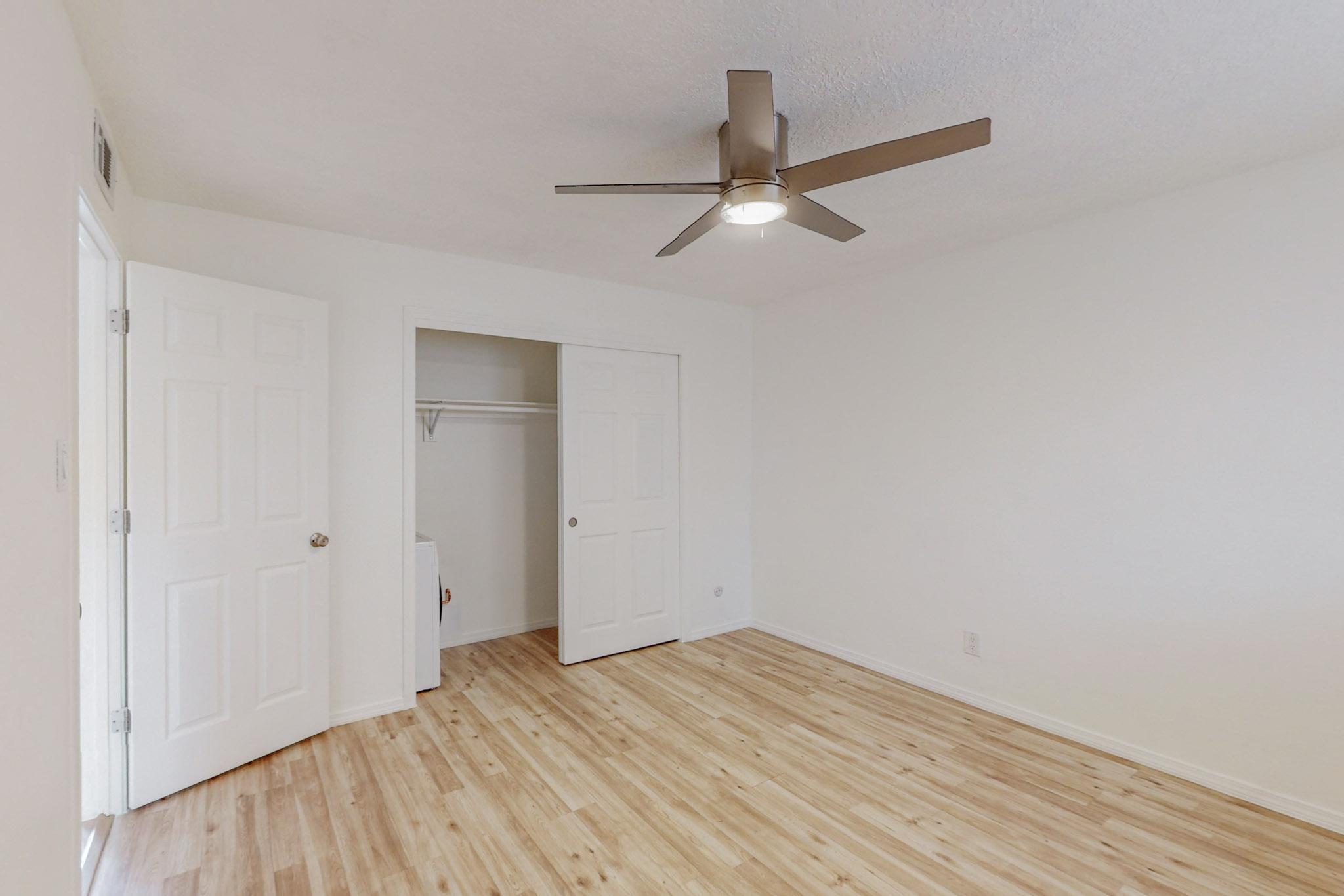 4200 Montgomery Boulevard NE 206