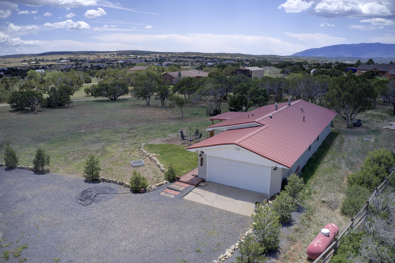 1307 Mountain Valley Road