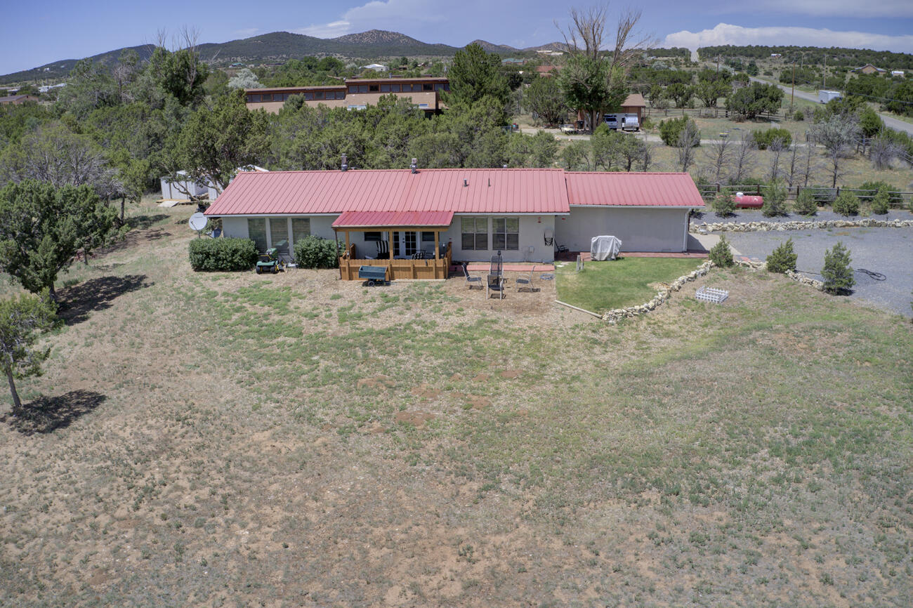 1307 Mountain Valley Road