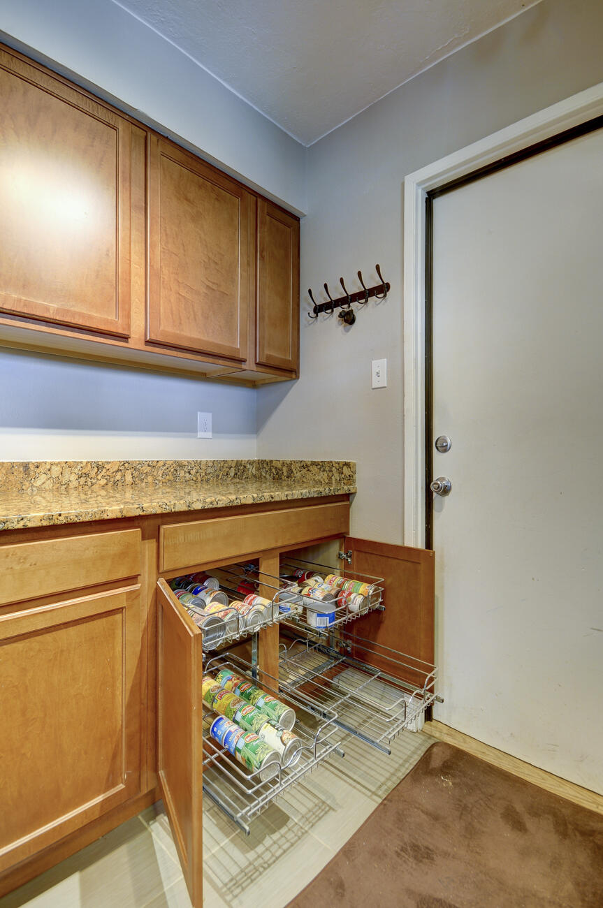 1307 Mountain Valley Road