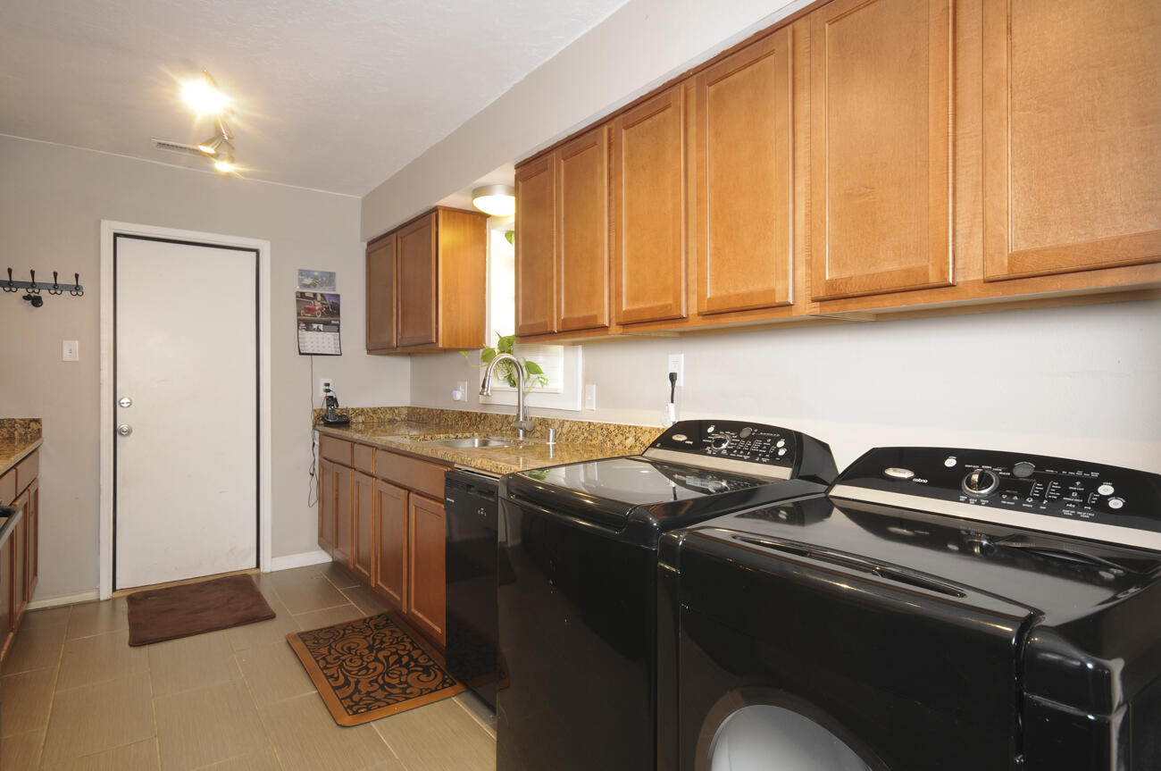 1307 Mountain Valley Road