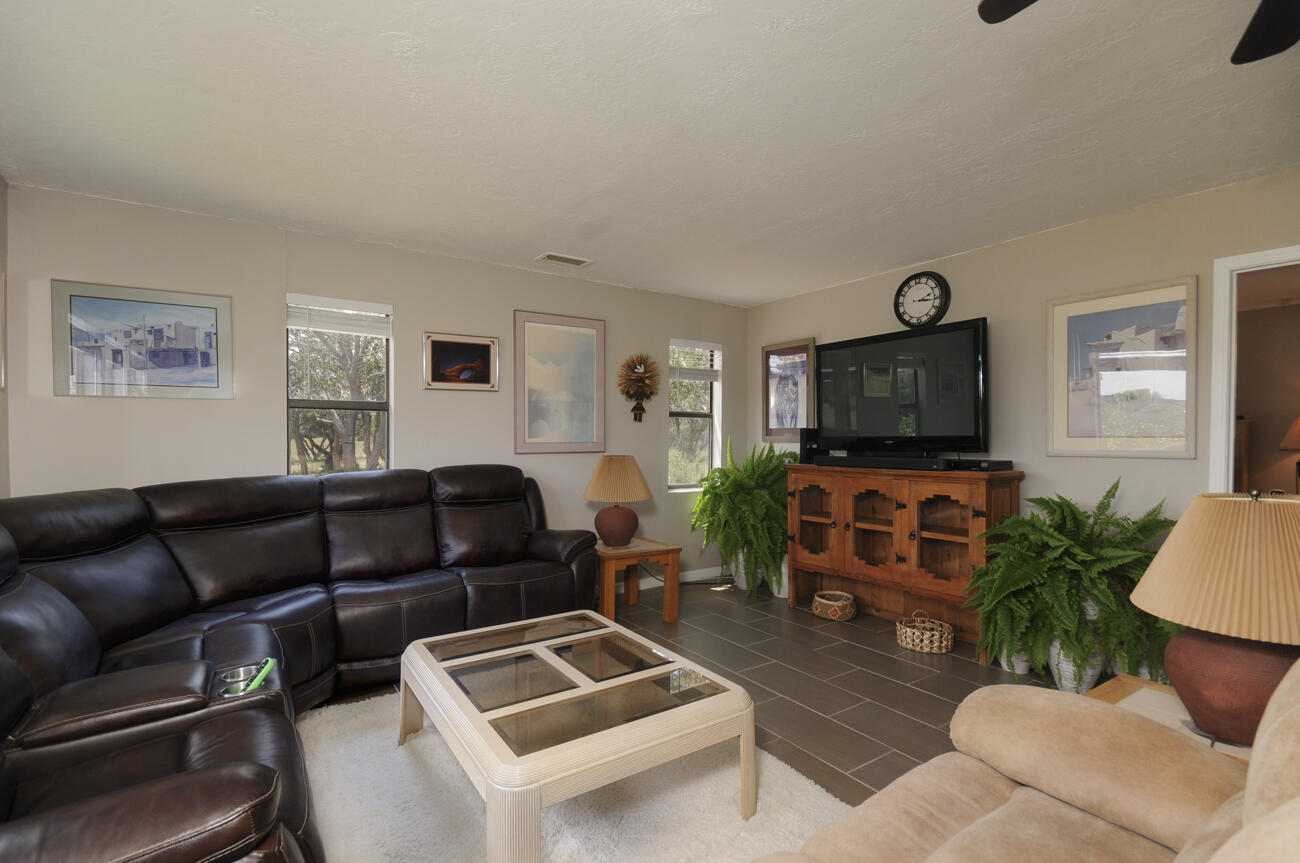 1307 Mountain Valley Road