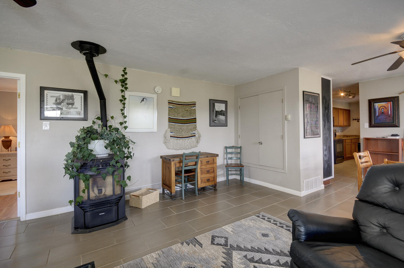 1307 Mountain Valley Road