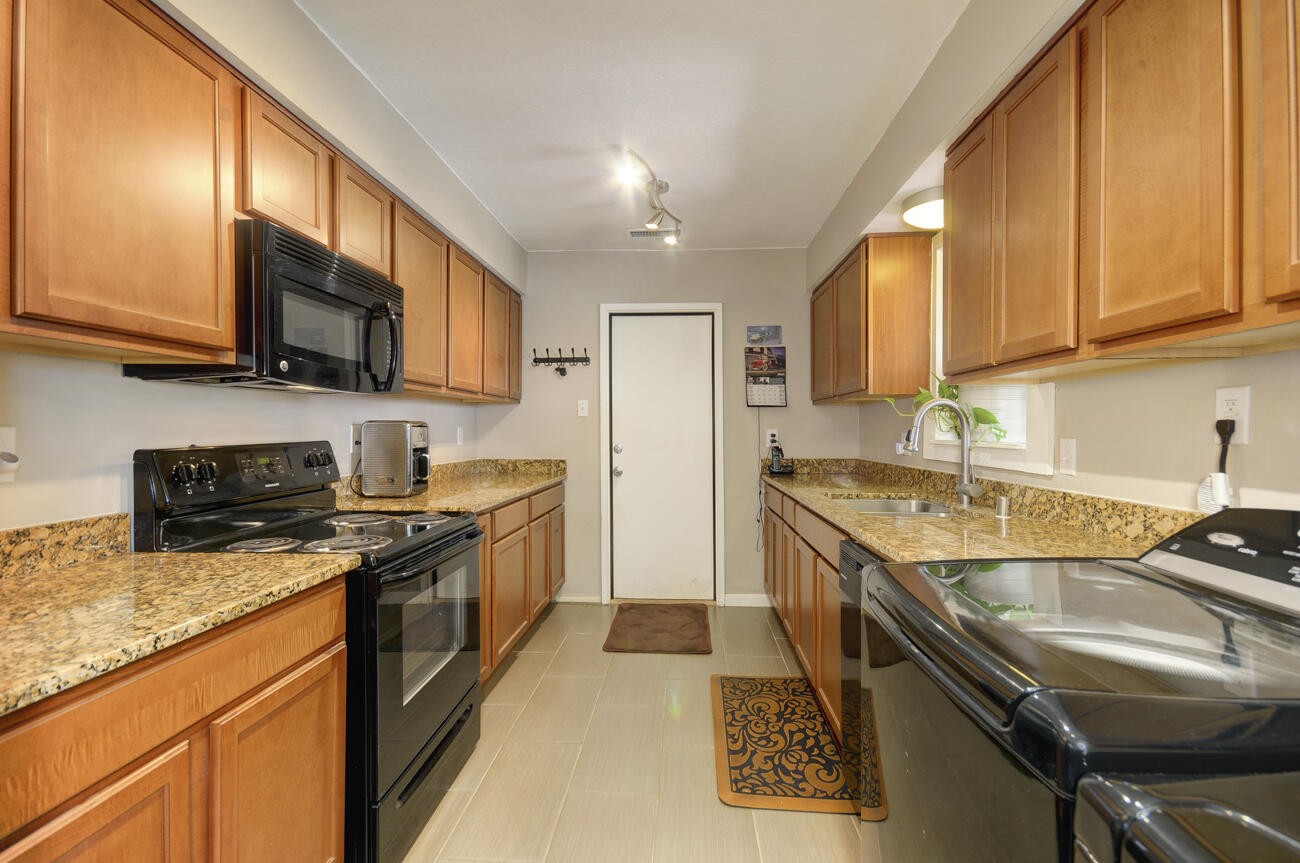 1307 Mountain Valley Road