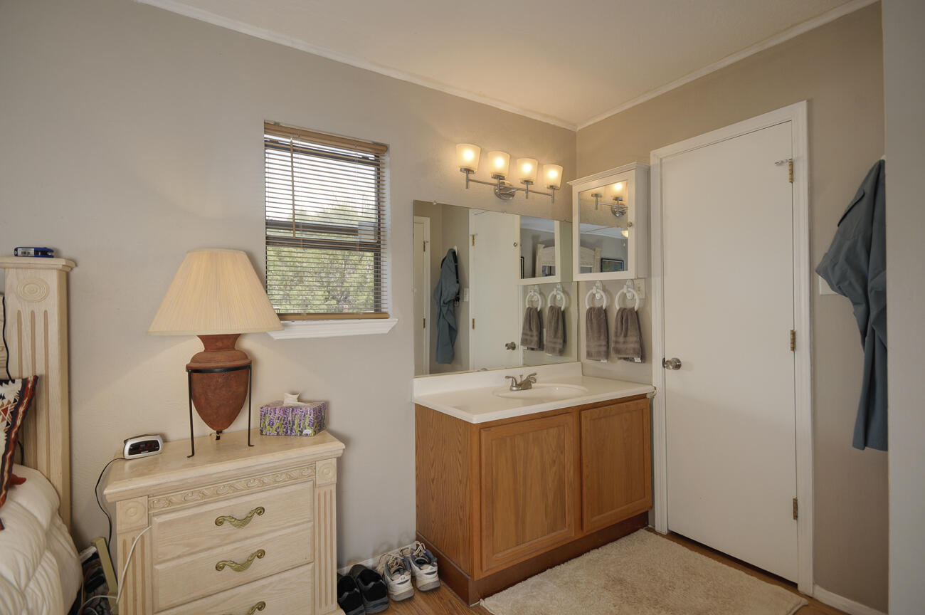 1307 Mountain Valley Road