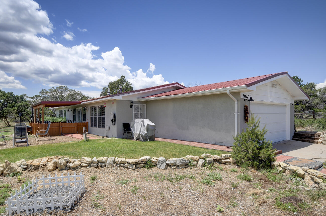 1307 Mountain Valley Road