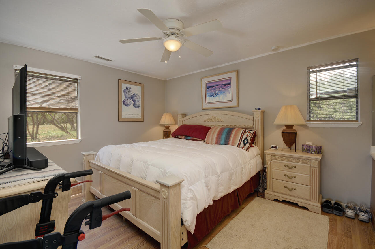 1307 Mountain Valley Road