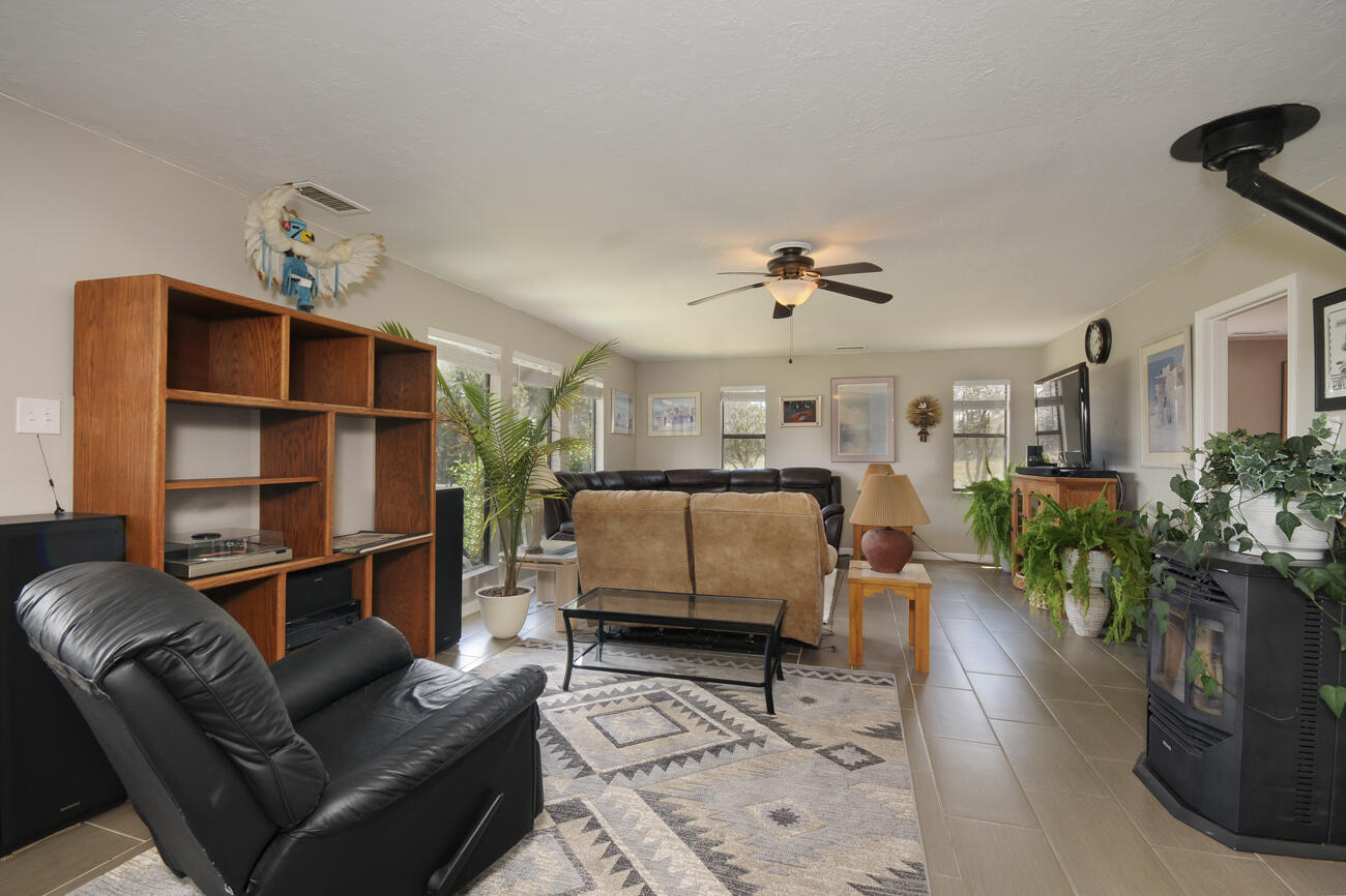 1307 Mountain Valley Road