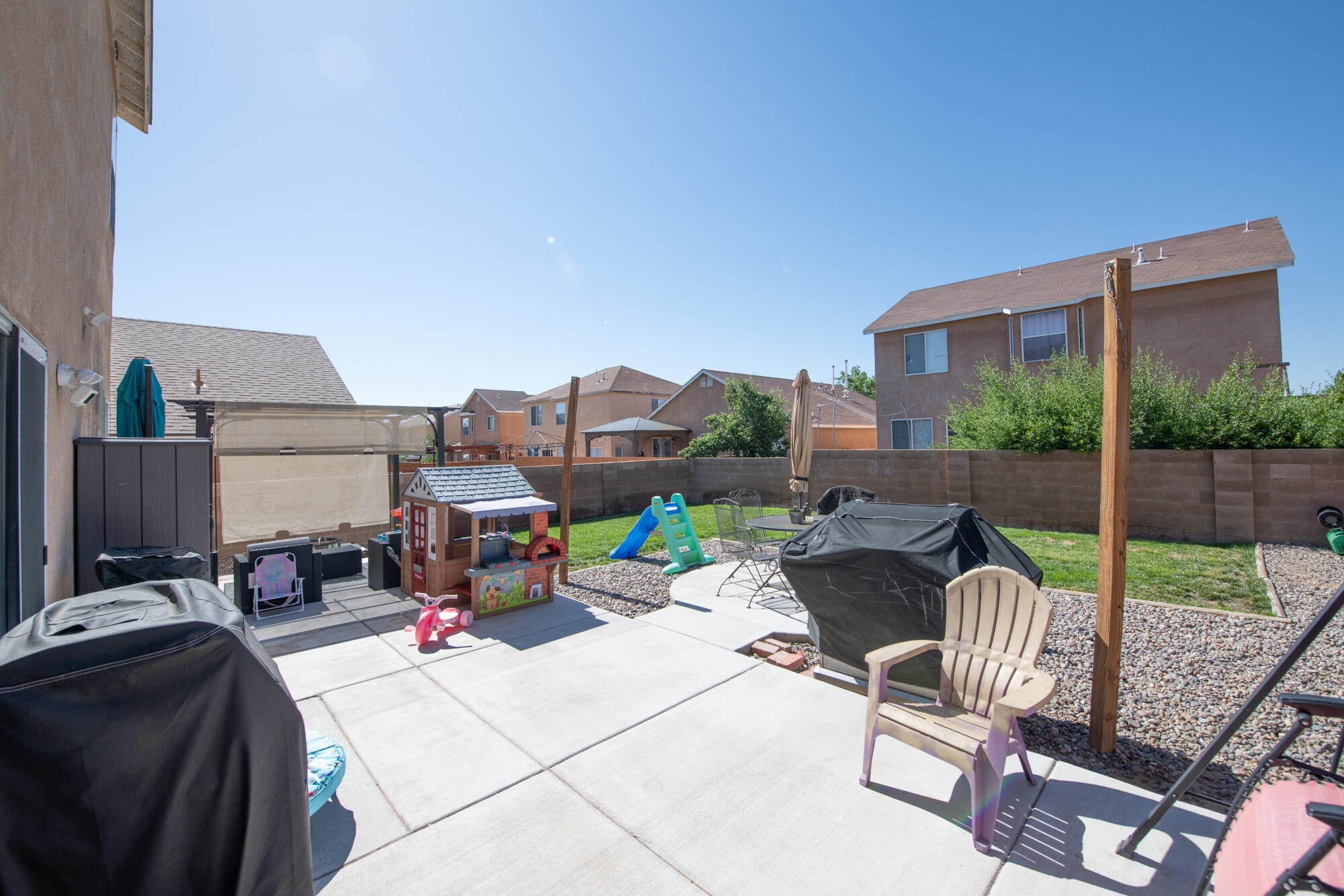5952 Night Shadow Avenue NW