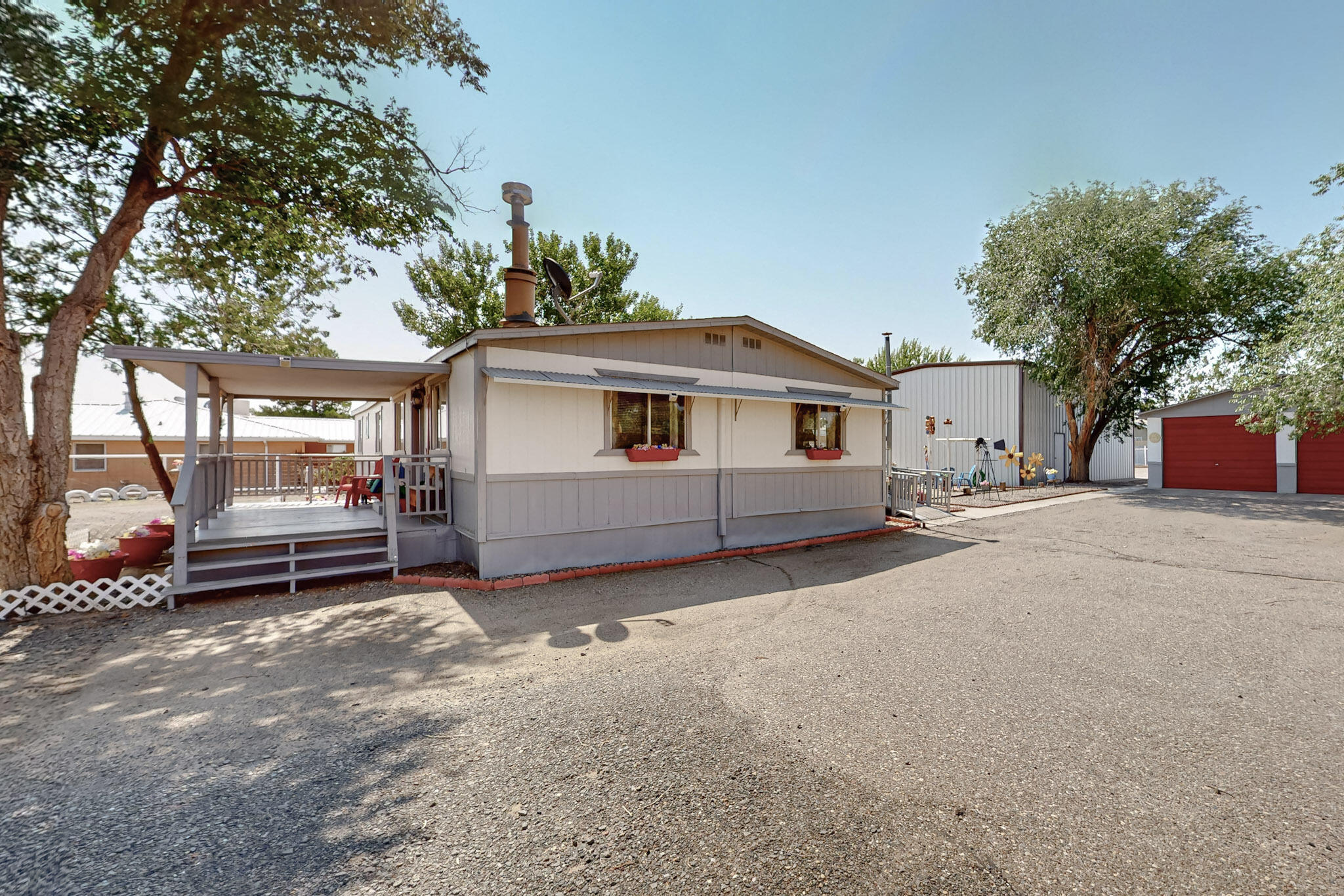 82 Lopez Road
