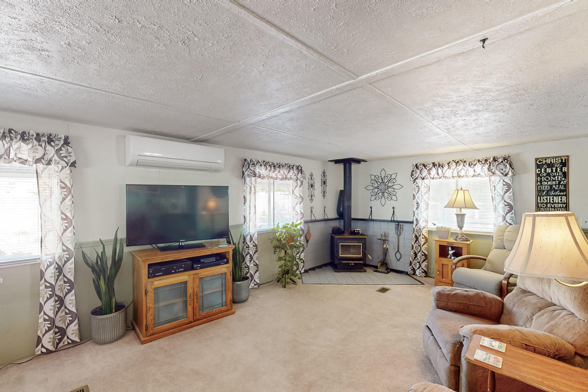82 Lopez Road