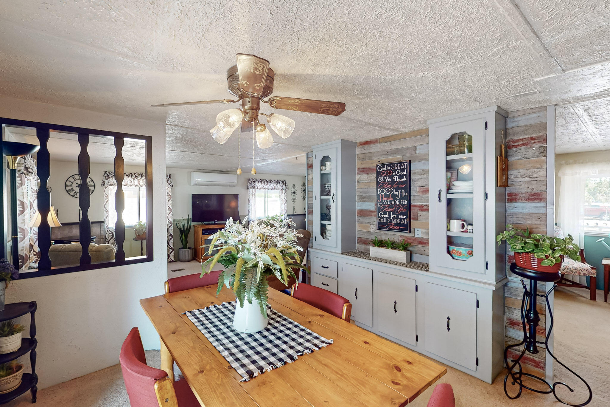 82 Lopez Road