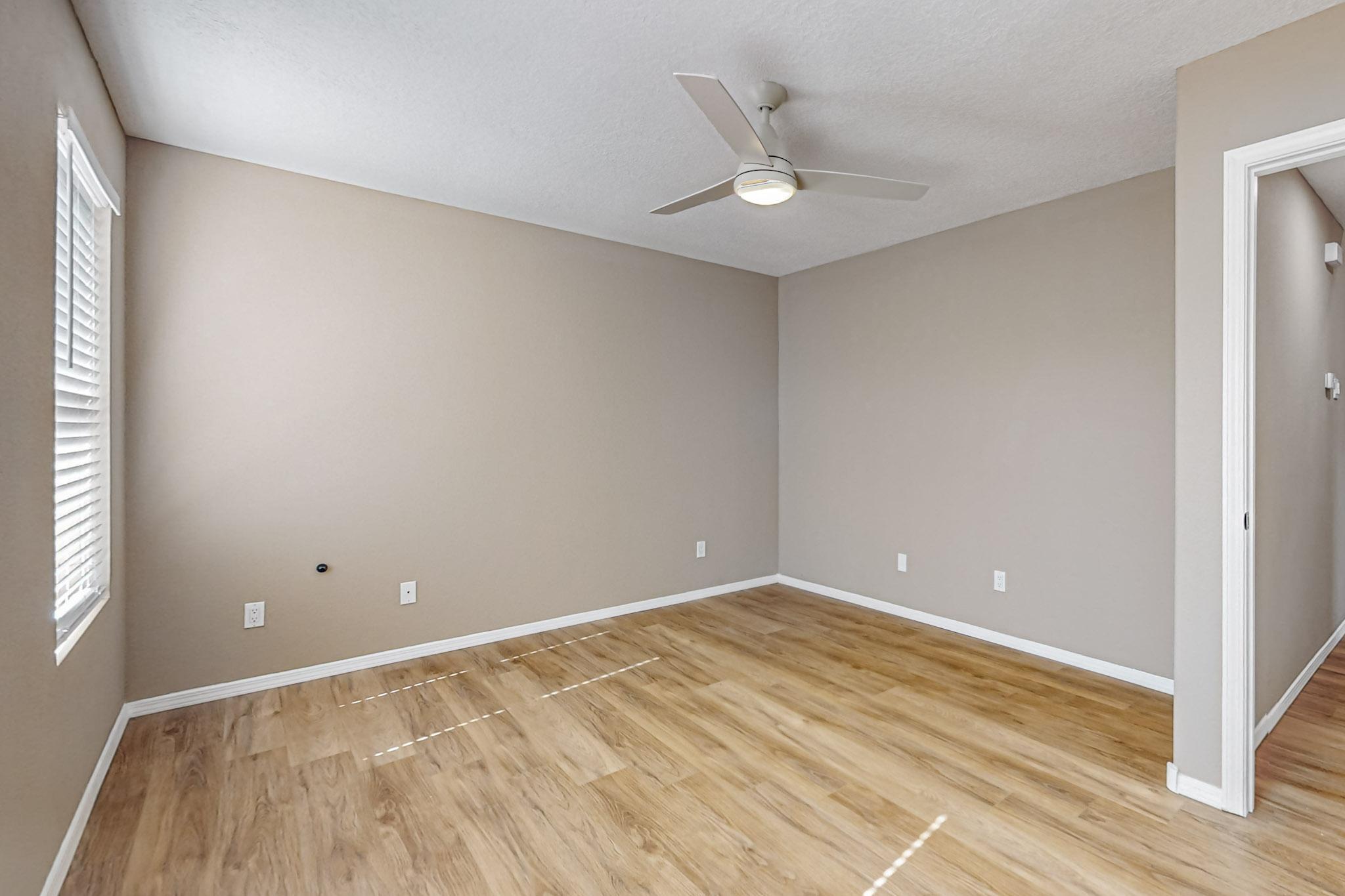 1209 Telstar Loop NW