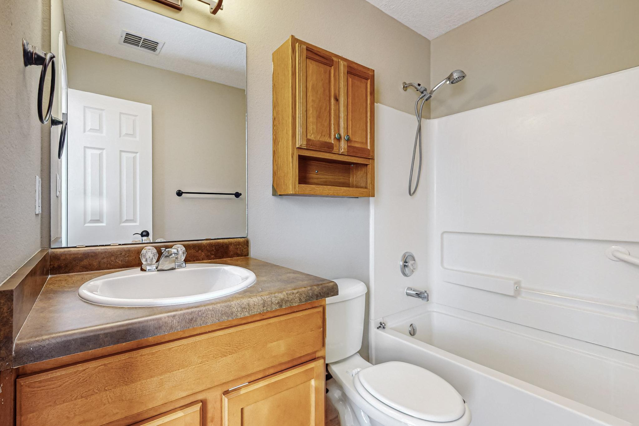 1209 Telstar Loop NW