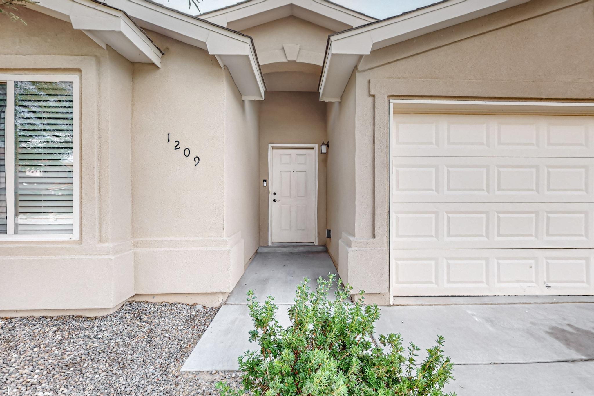1209 Telstar Loop NW