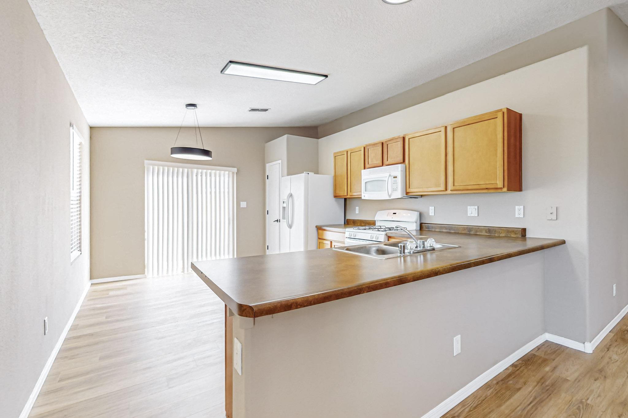 1209 Telstar Loop NW