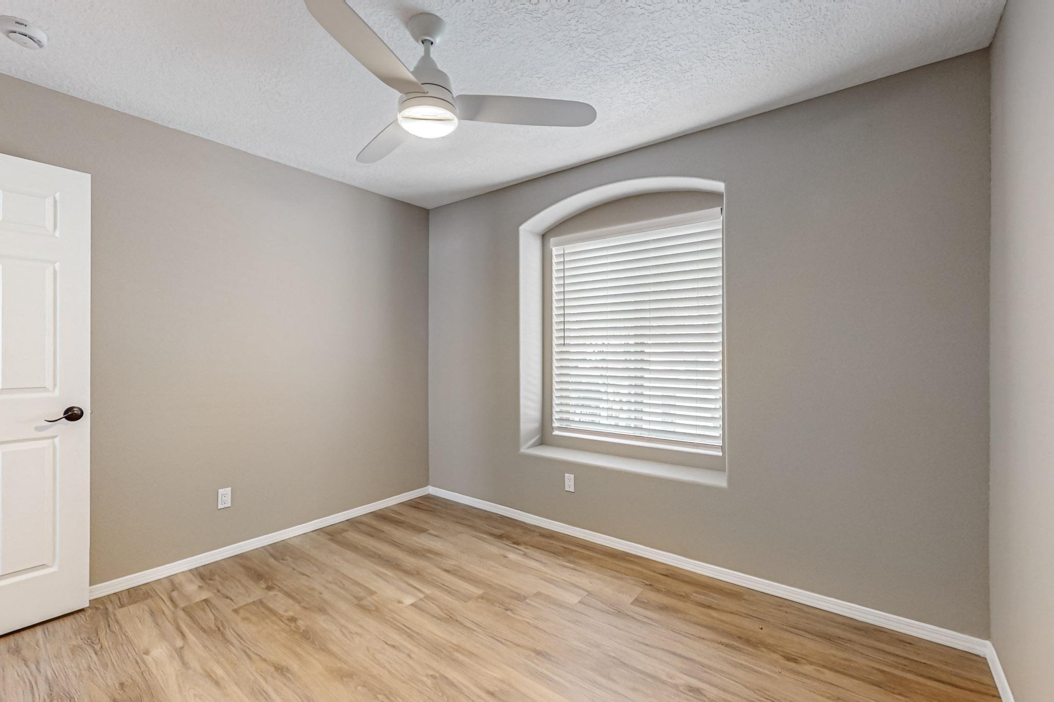 1209 Telstar Loop NW