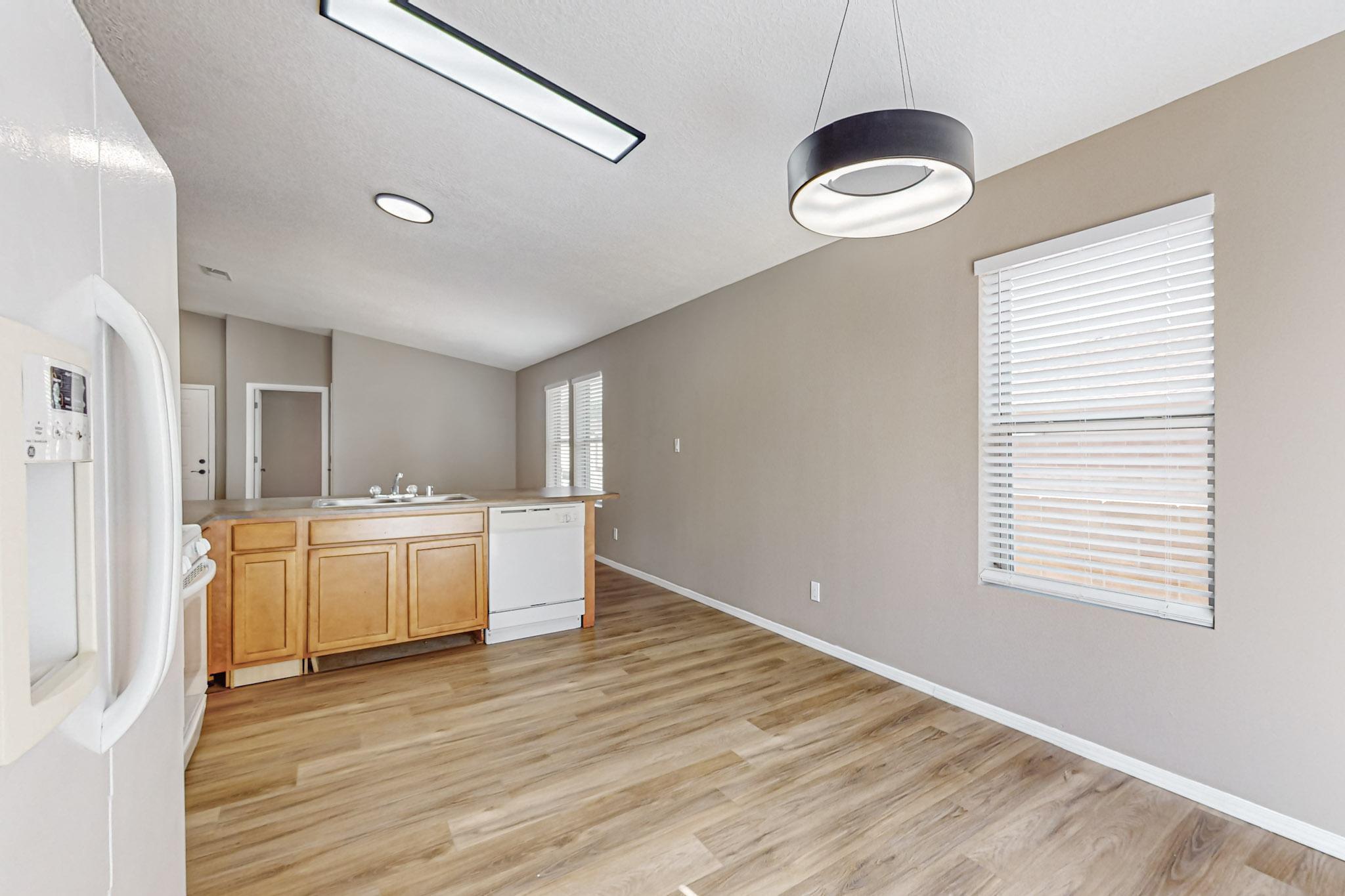 1209 Telstar Loop NW