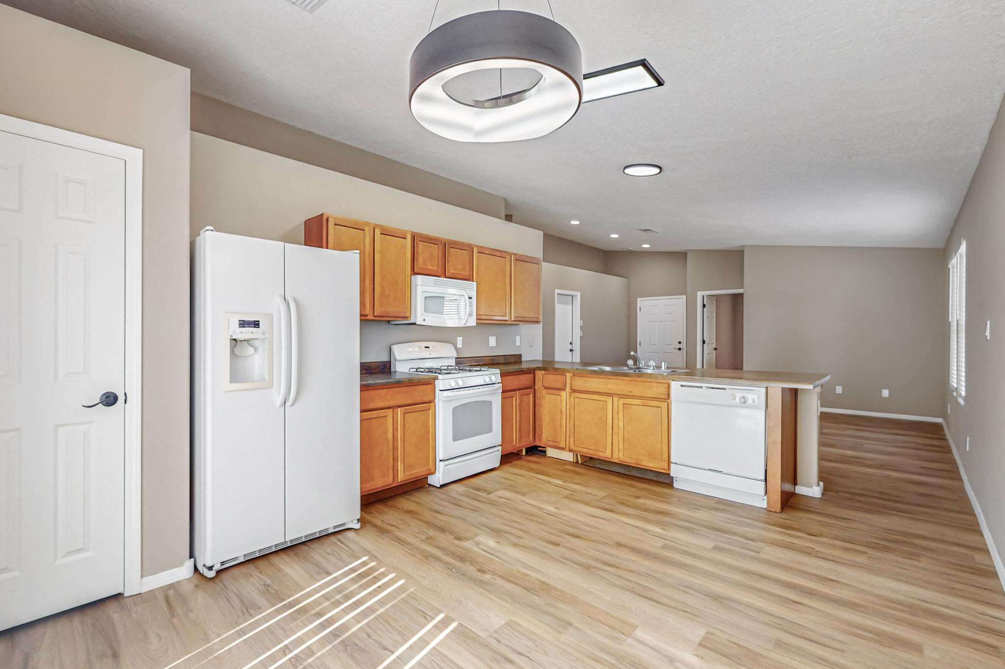 1209 Telstar Loop NW