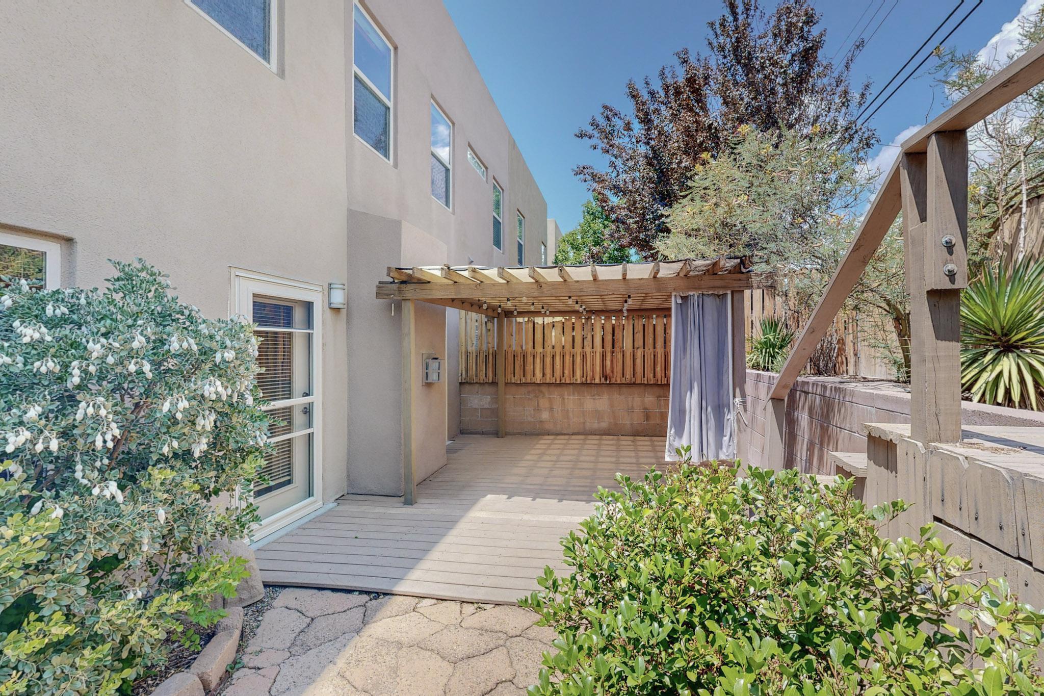 3400 Del Agua Court NE