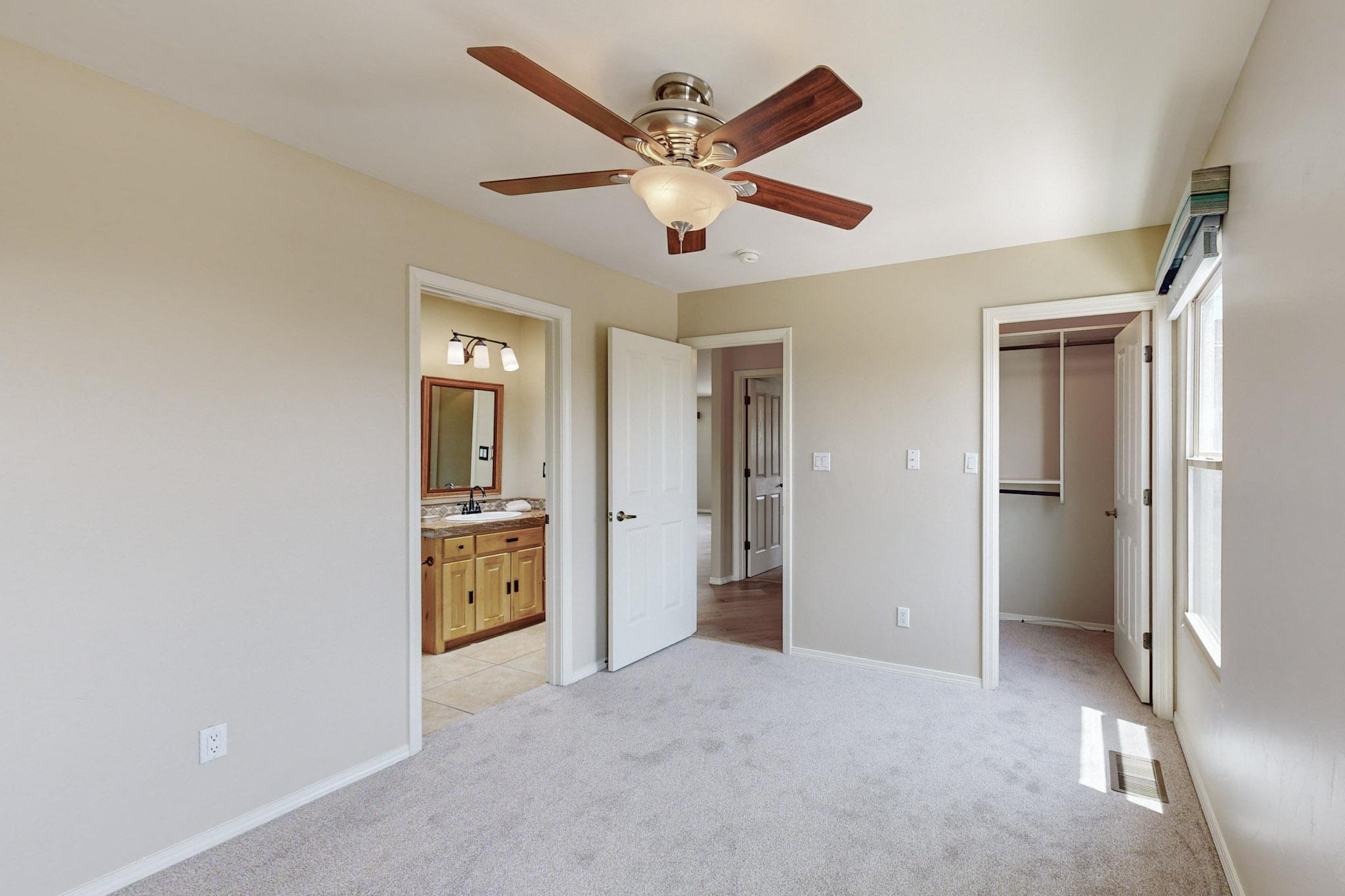 3400 Del Agua Court NE