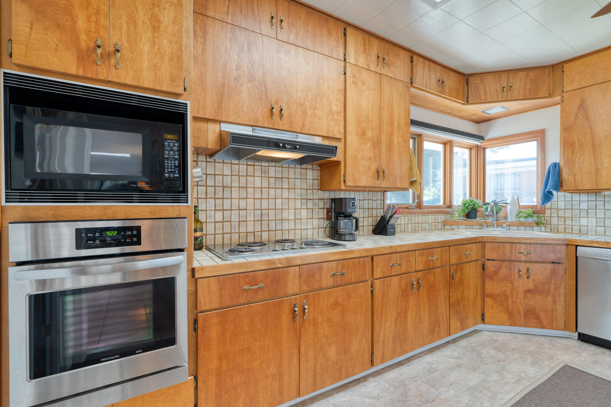 1109 Kentucky Street NE