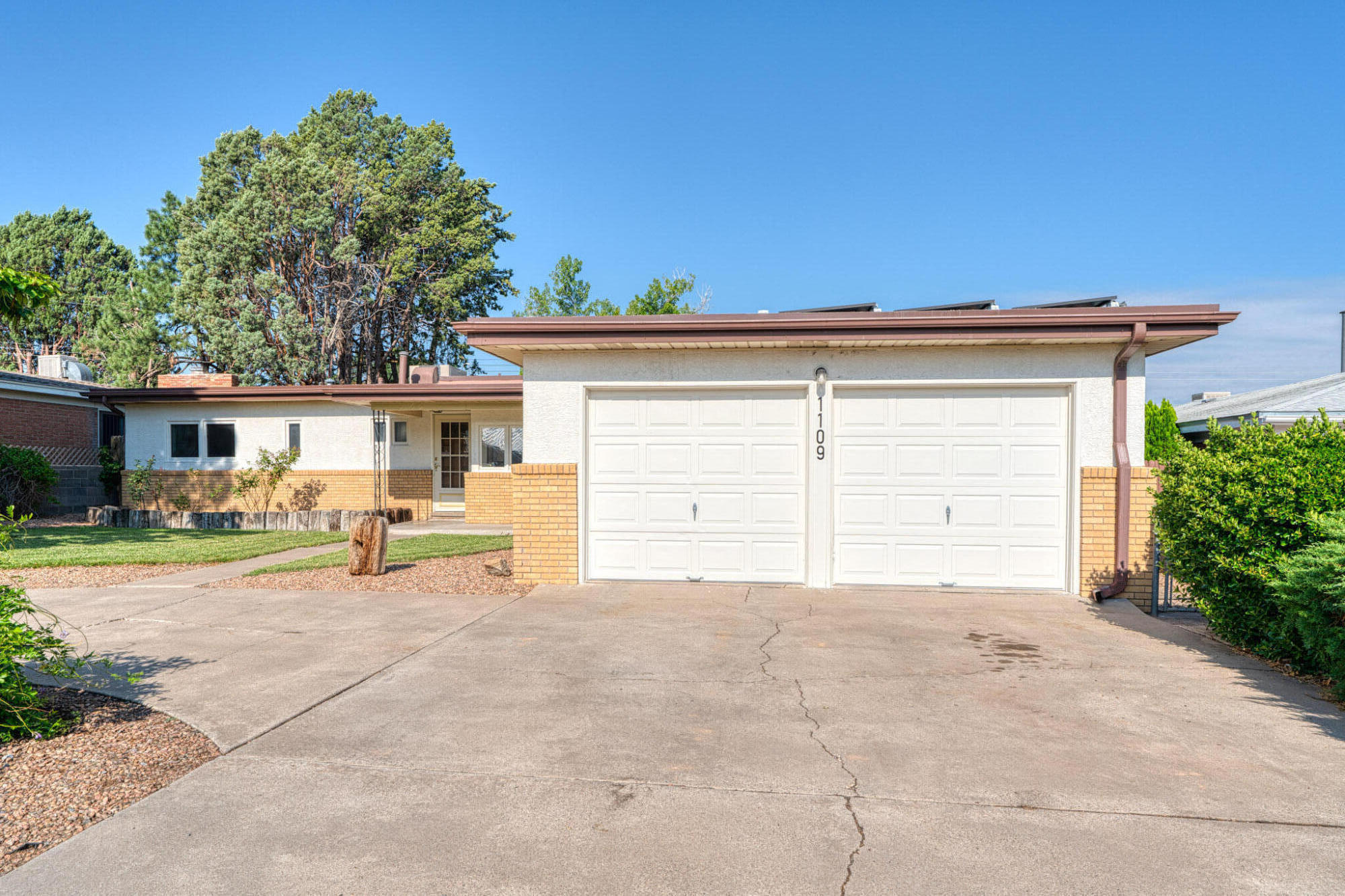 1109 Kentucky Street NE