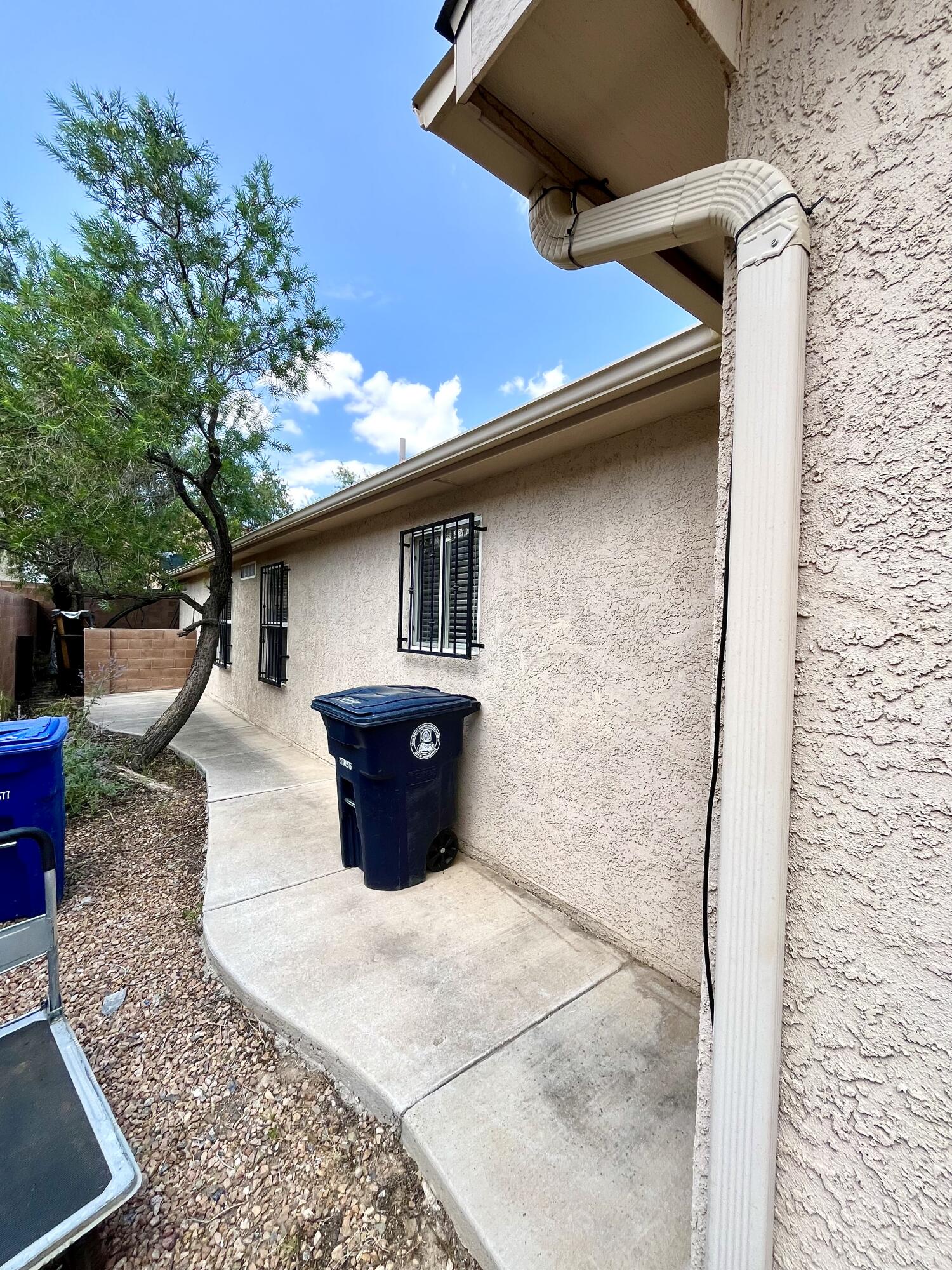 9123 Blue Meadow Trail SW