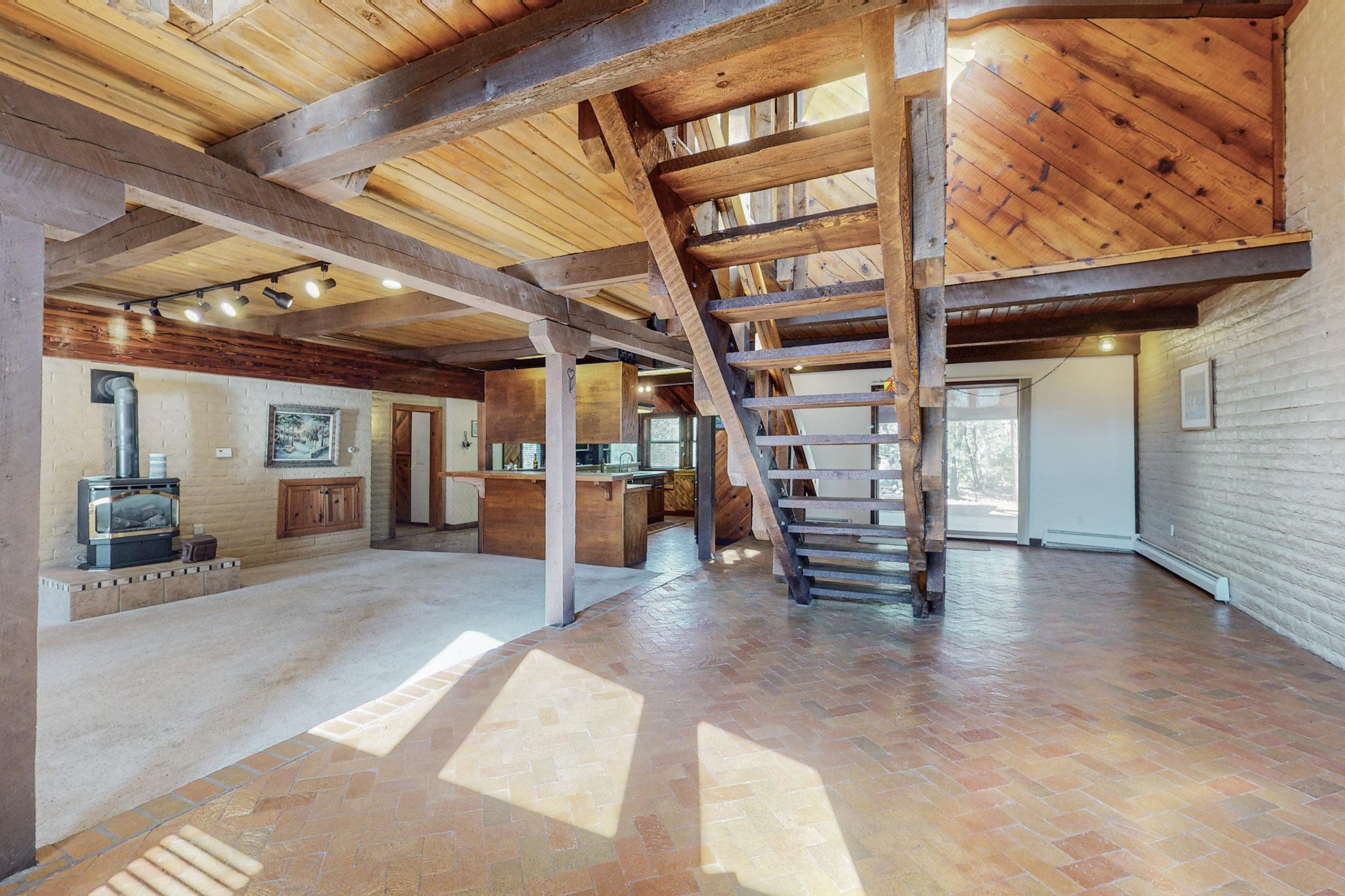 32 Bobolink Lane