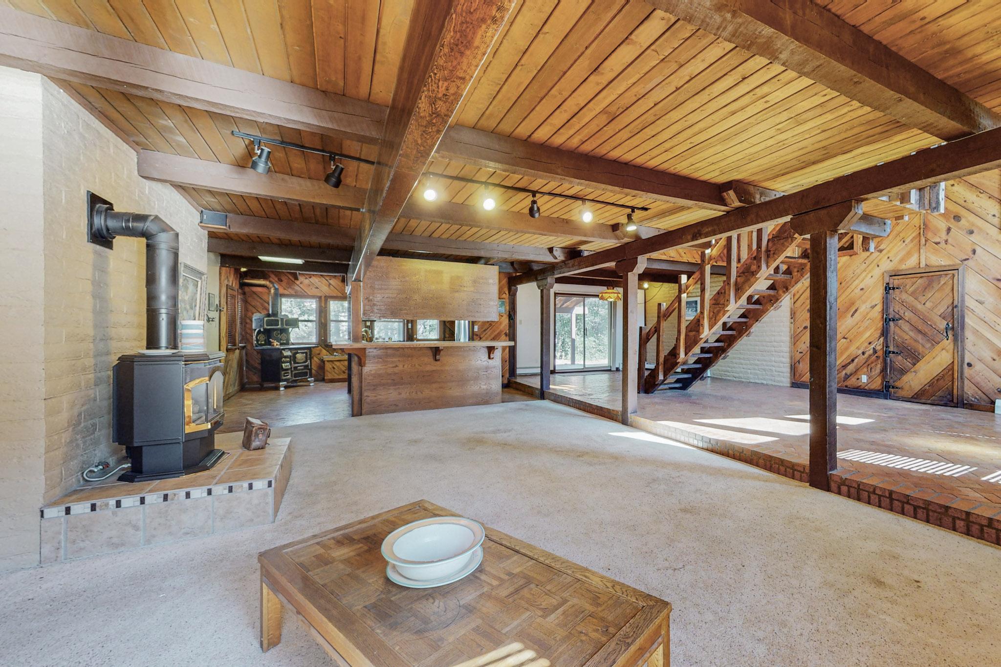 32 Bobolink Lane