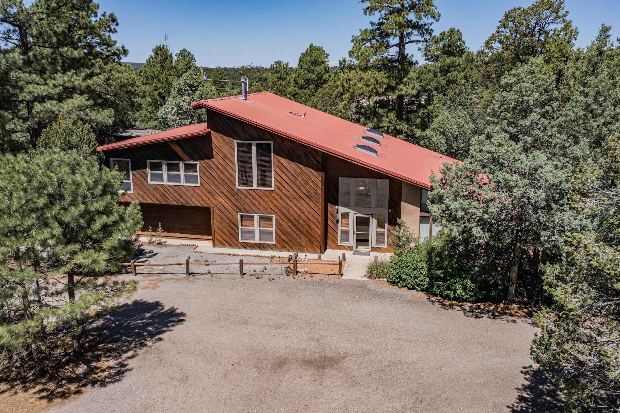 32 Bobolink Lane