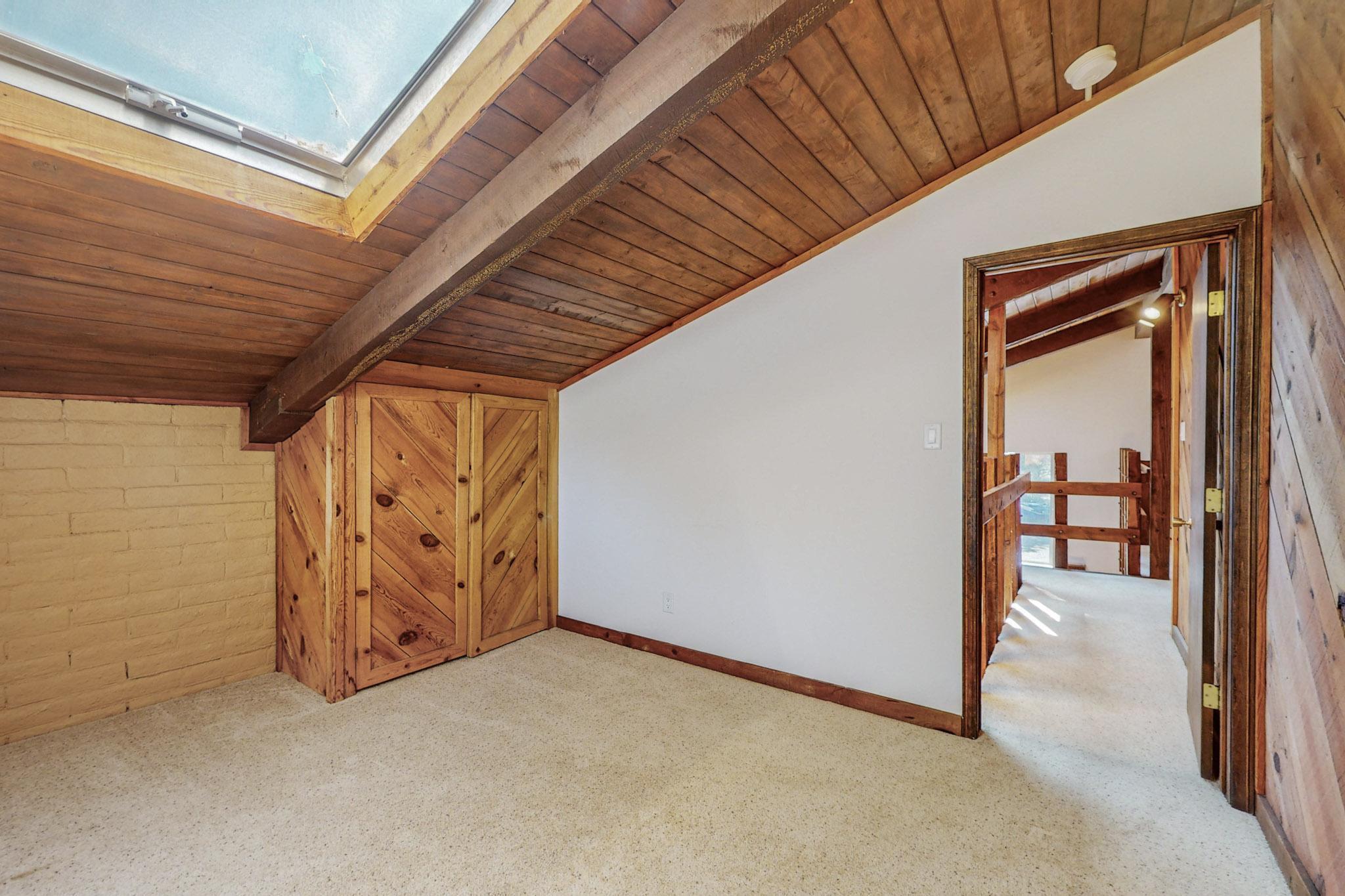 32 Bobolink Lane